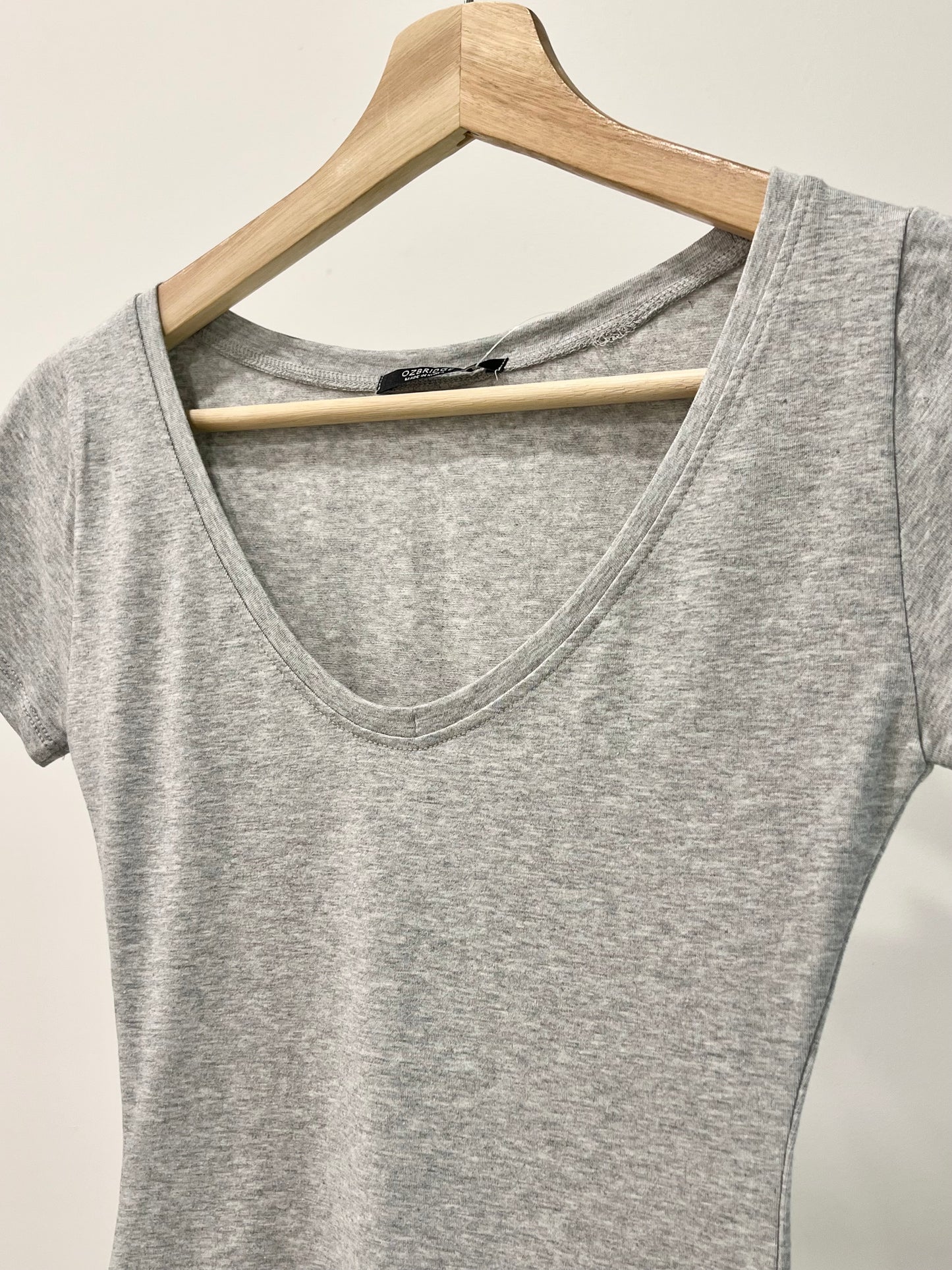 GASS V-neckline tee