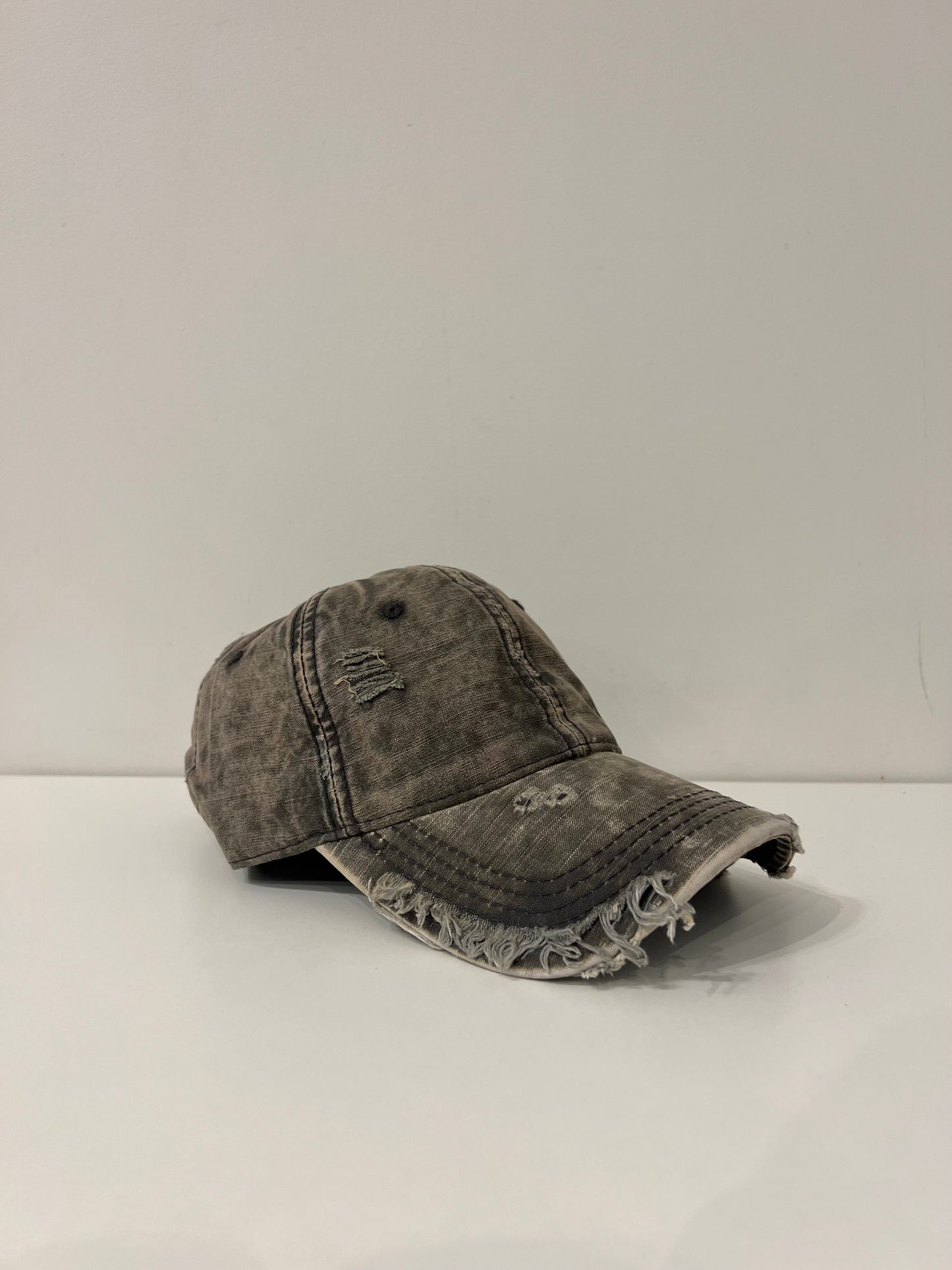 YOO Distressed cap