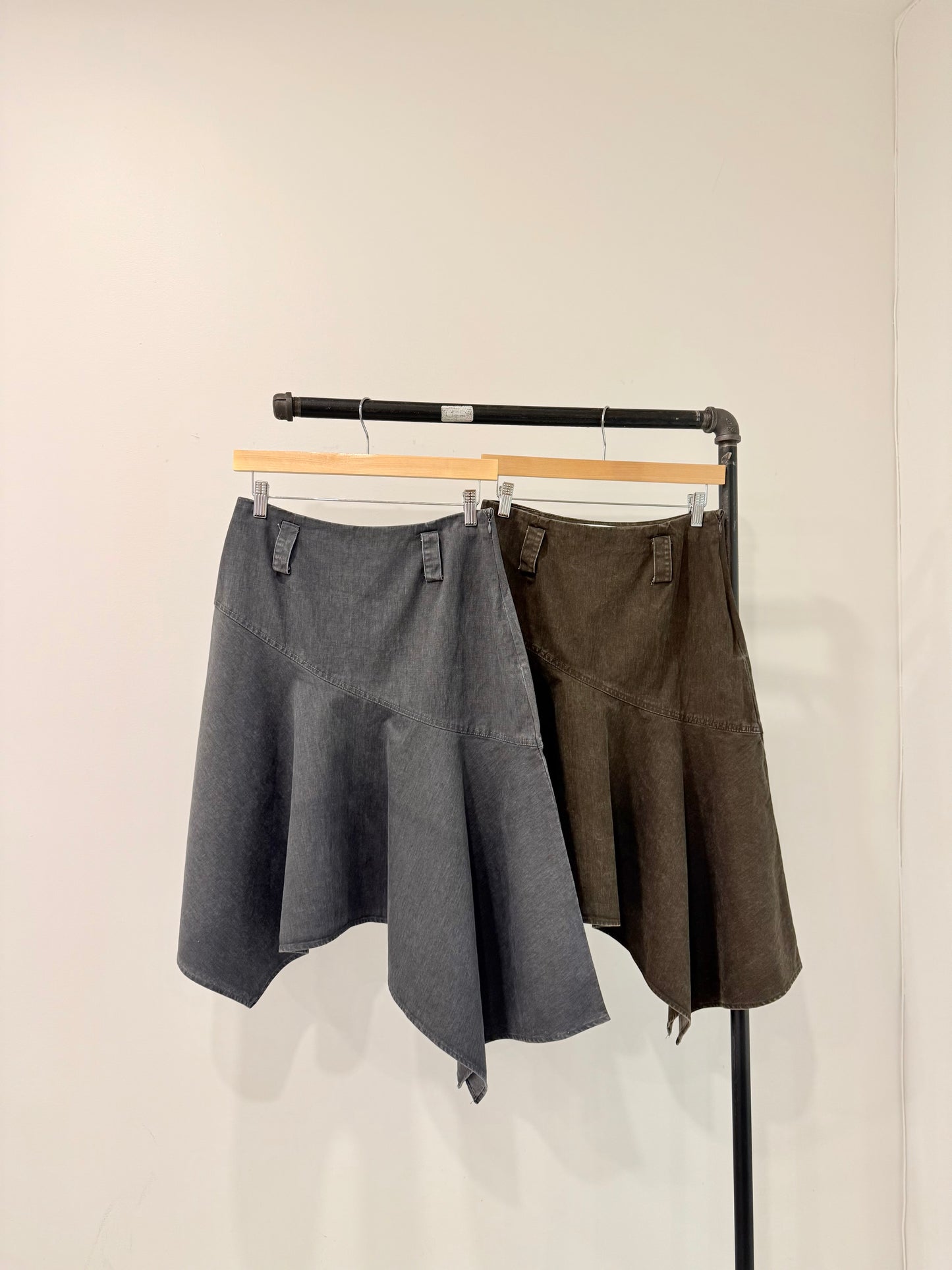 ZOOM Asymmetric A-line skirt