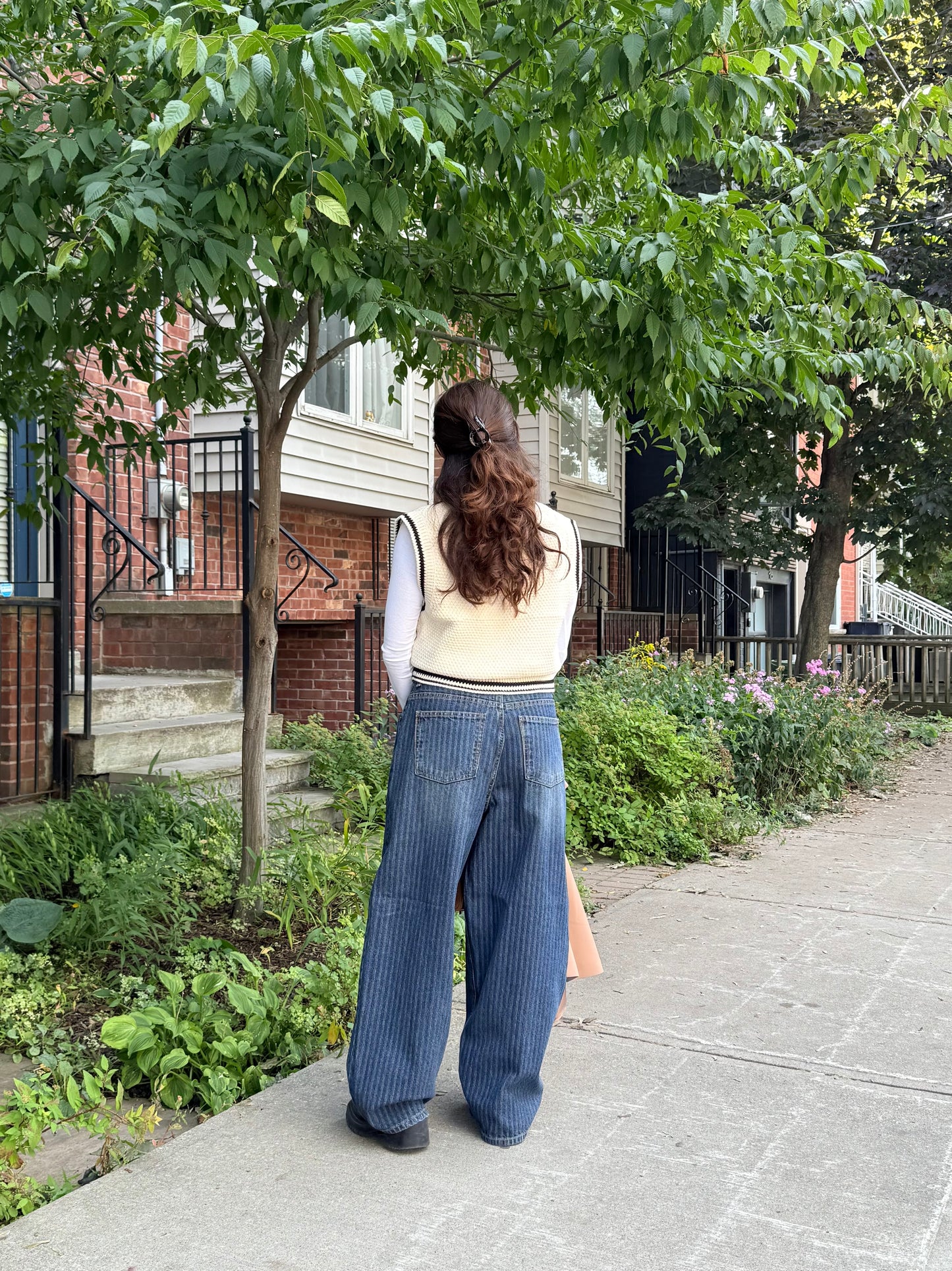KIND Knit vest