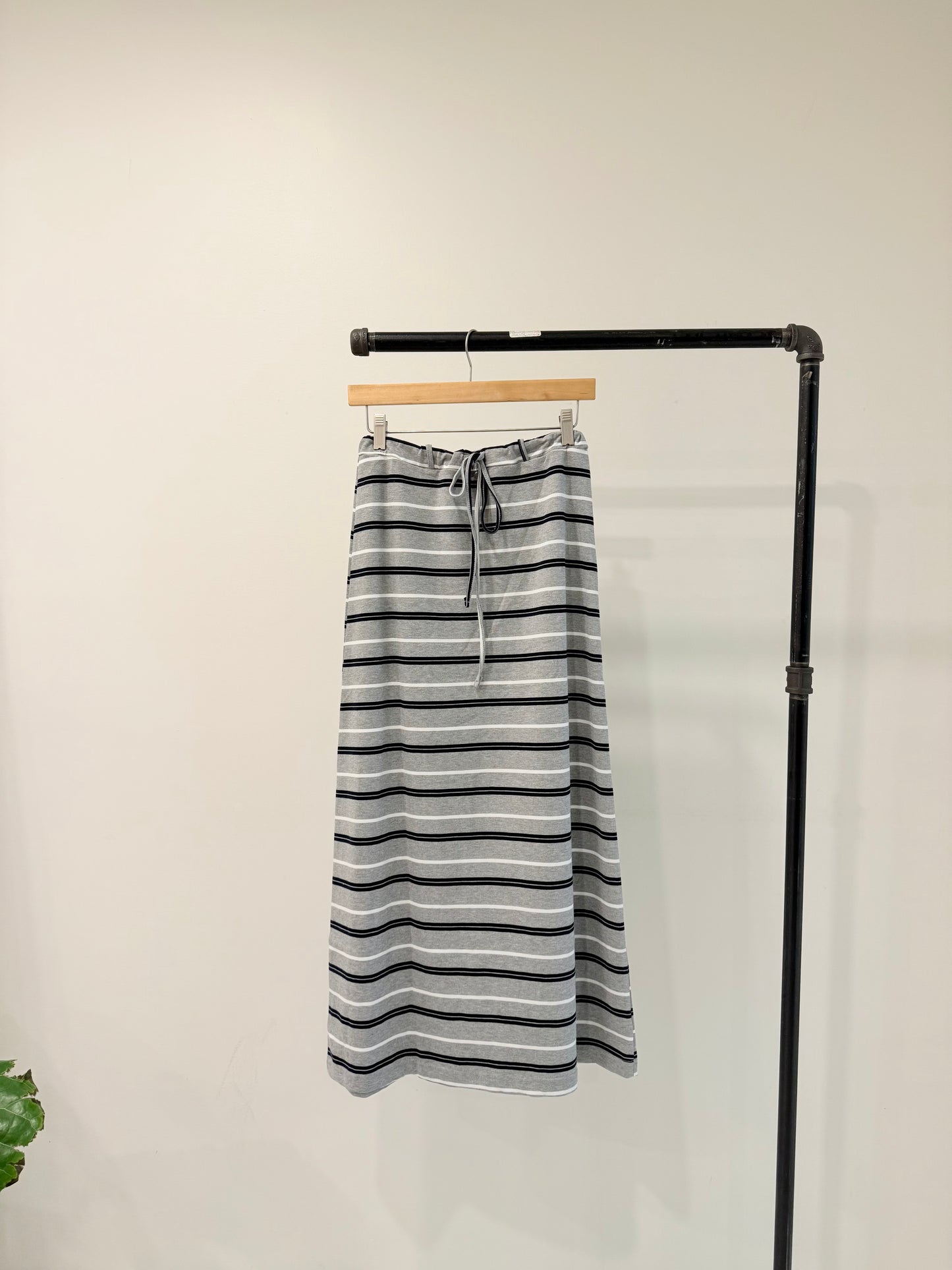 BEKEN Stripe maxi skirt