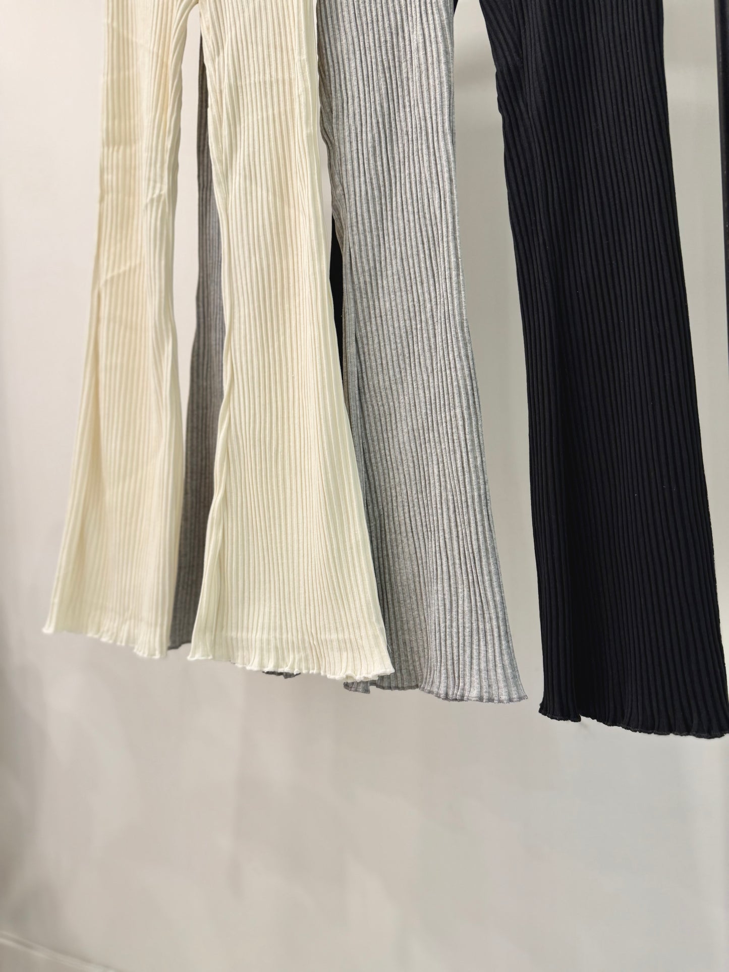ROZEN Ribbed bootcut tights