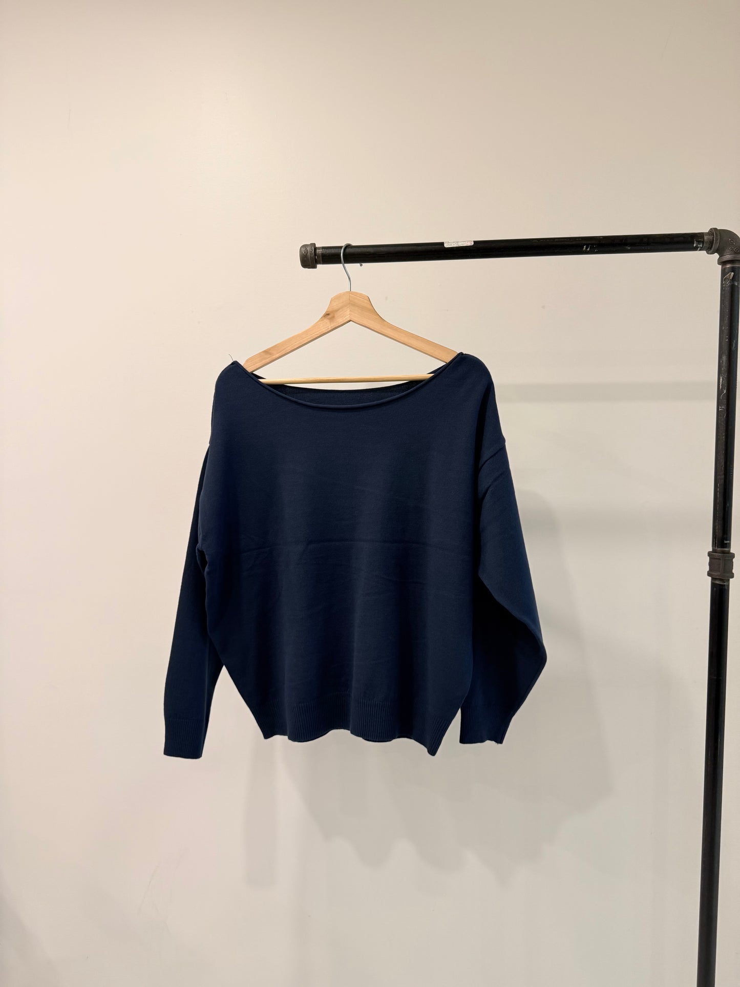 REMARK Boatneck sweater