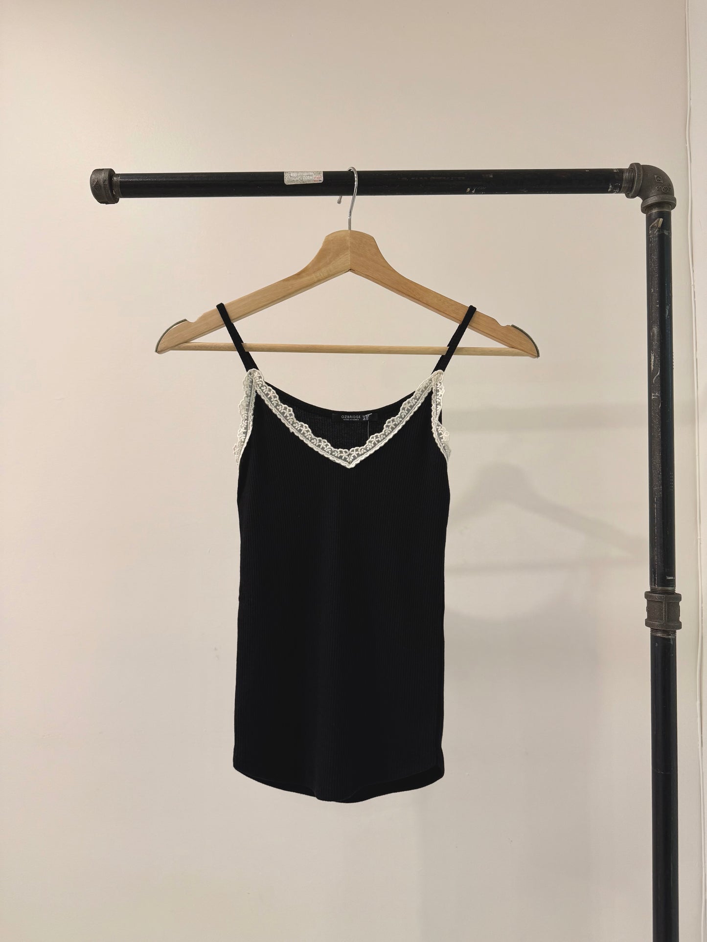 JUNJI Laced tanktop
