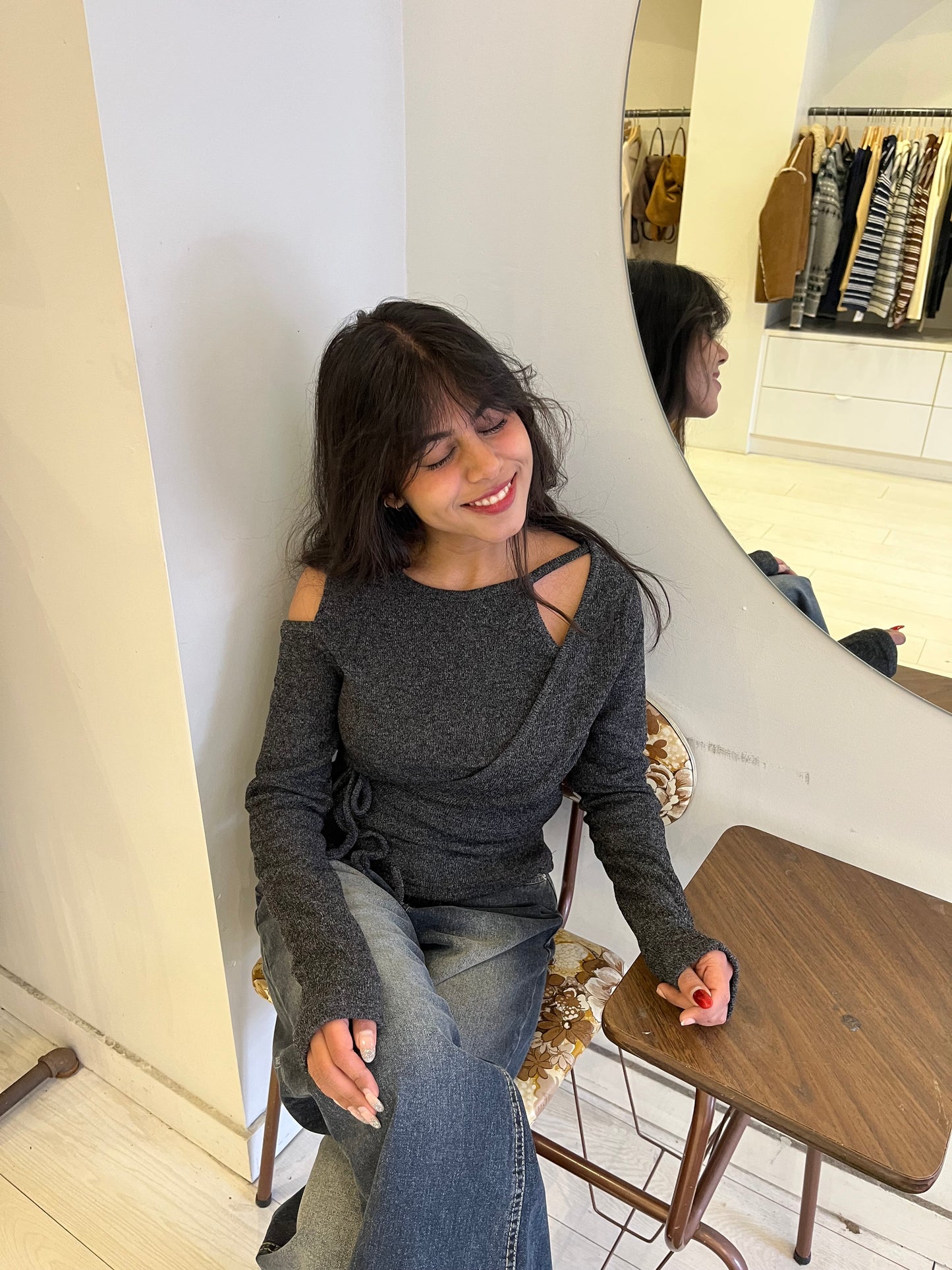 ANNA Cutout top