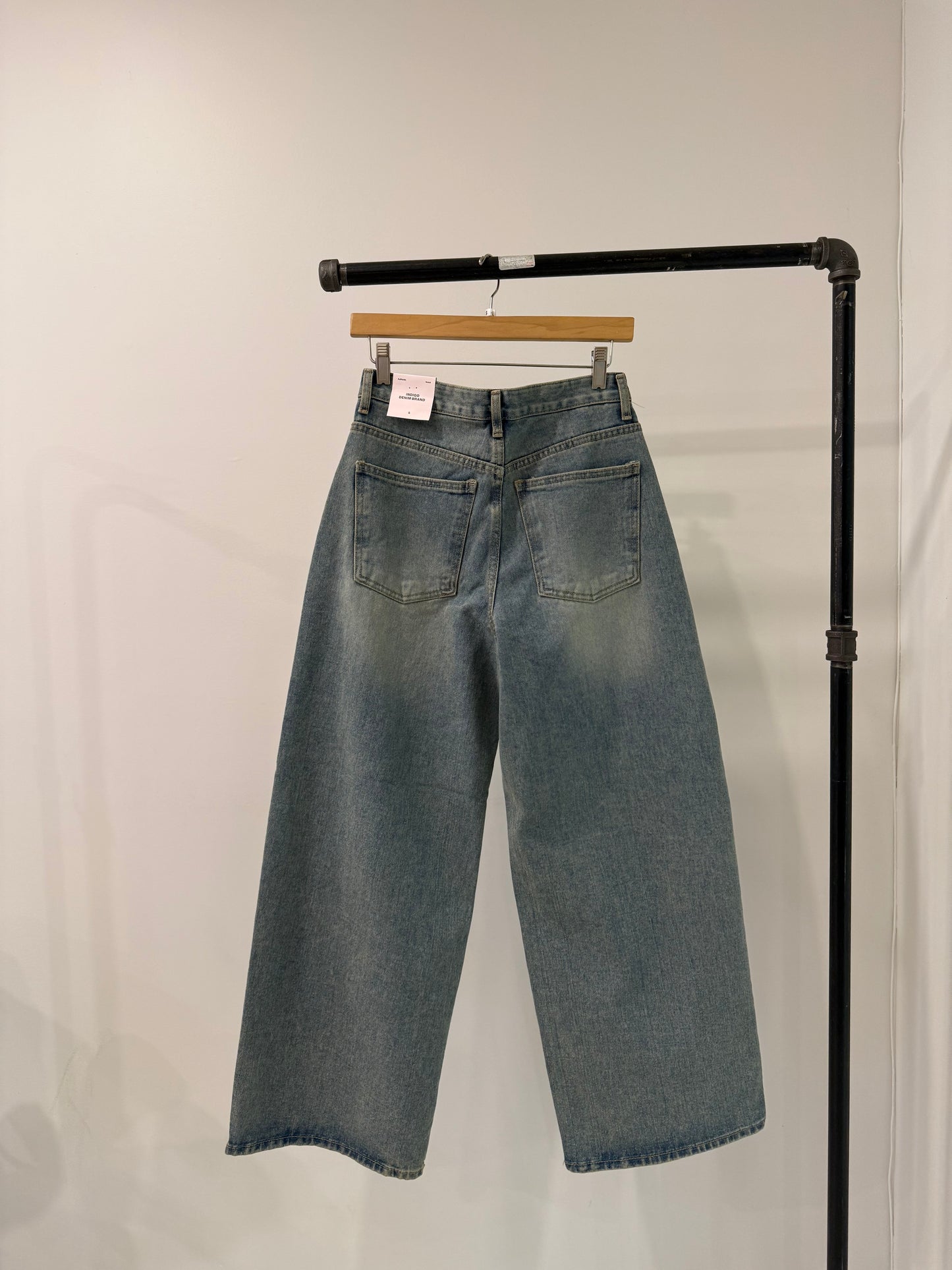 FORTY Acid washed baggy jeans