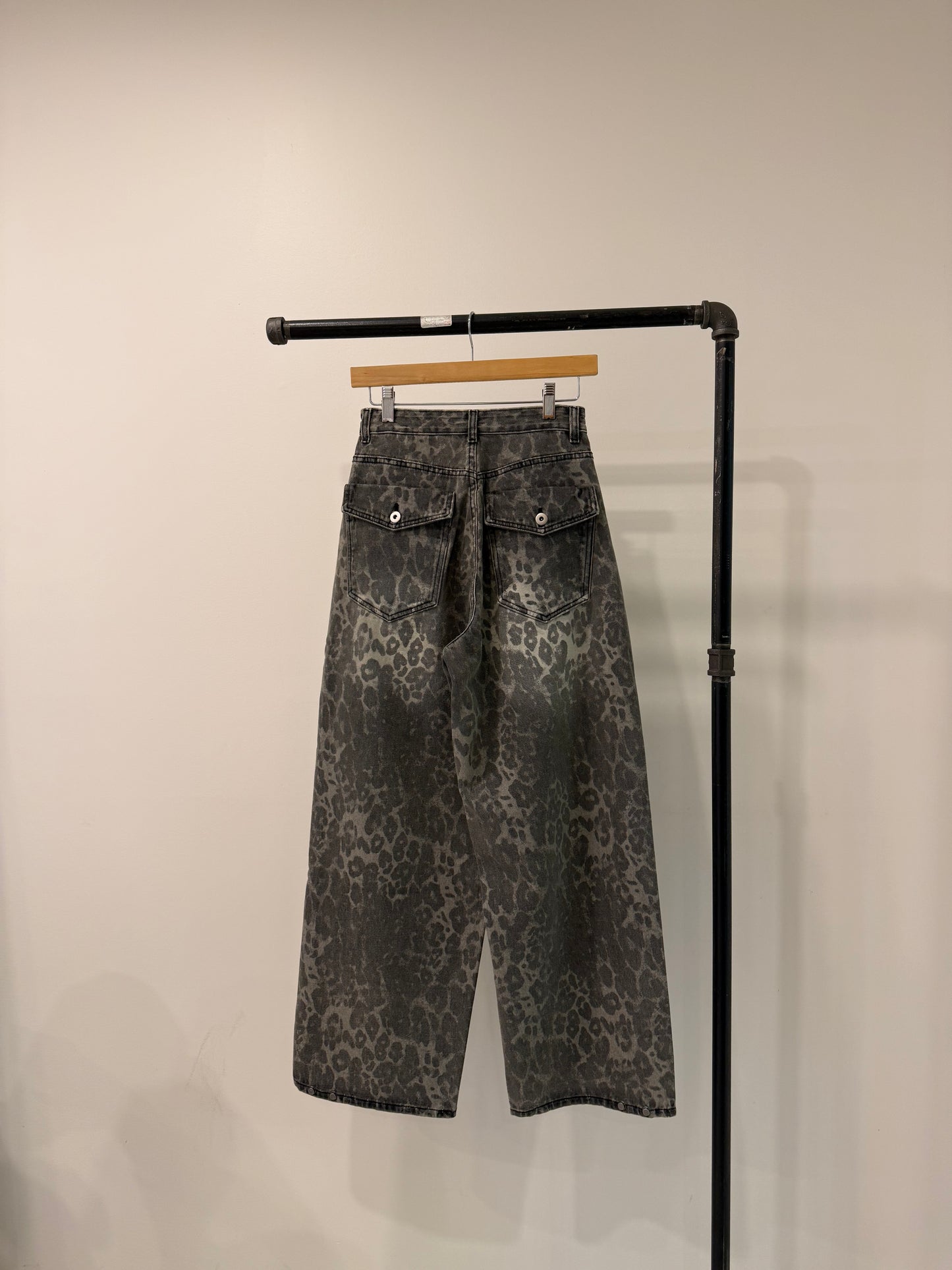 TOCUT Cheetah printed jeans