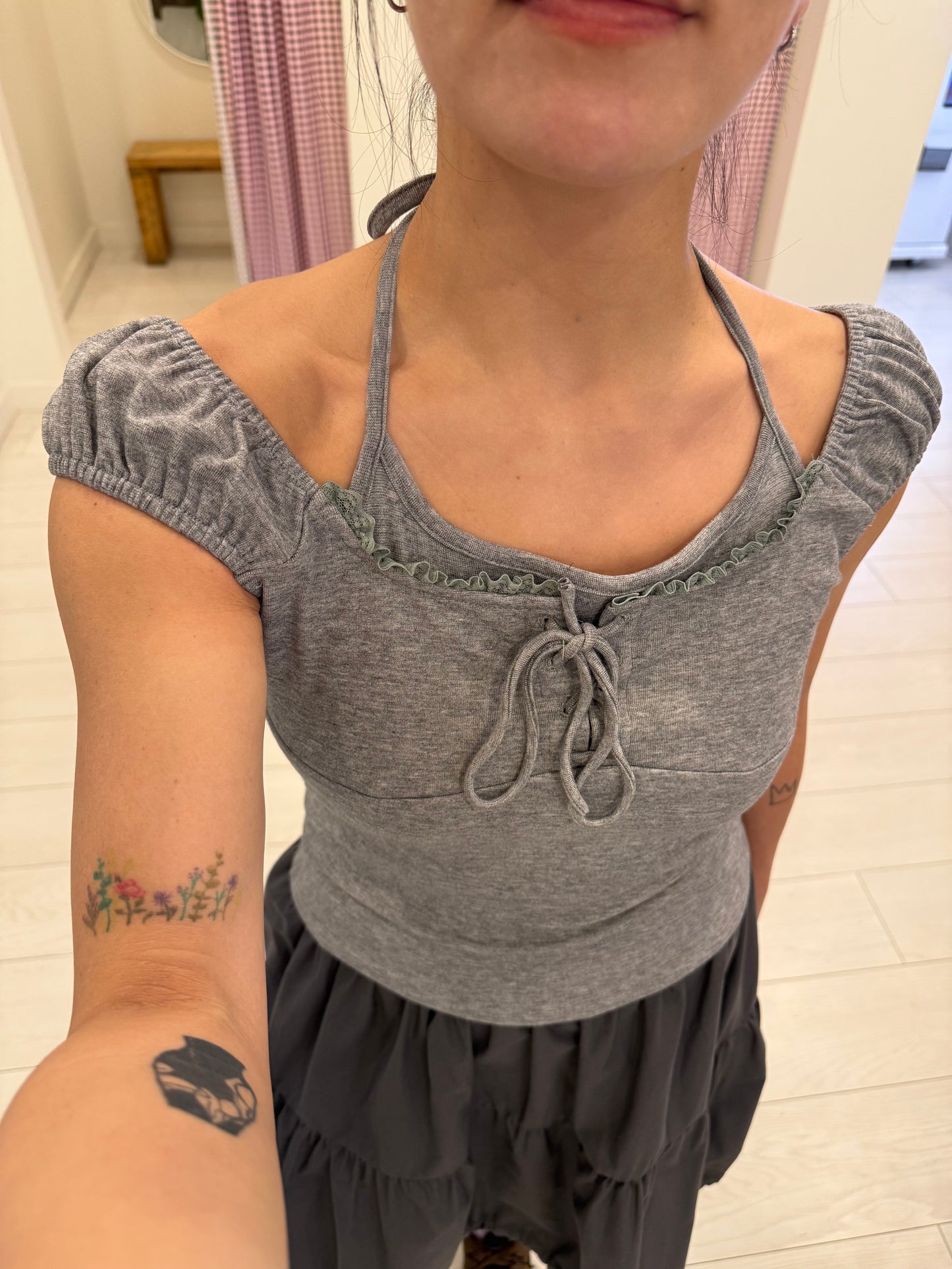 LOLLY Off-shoulder top