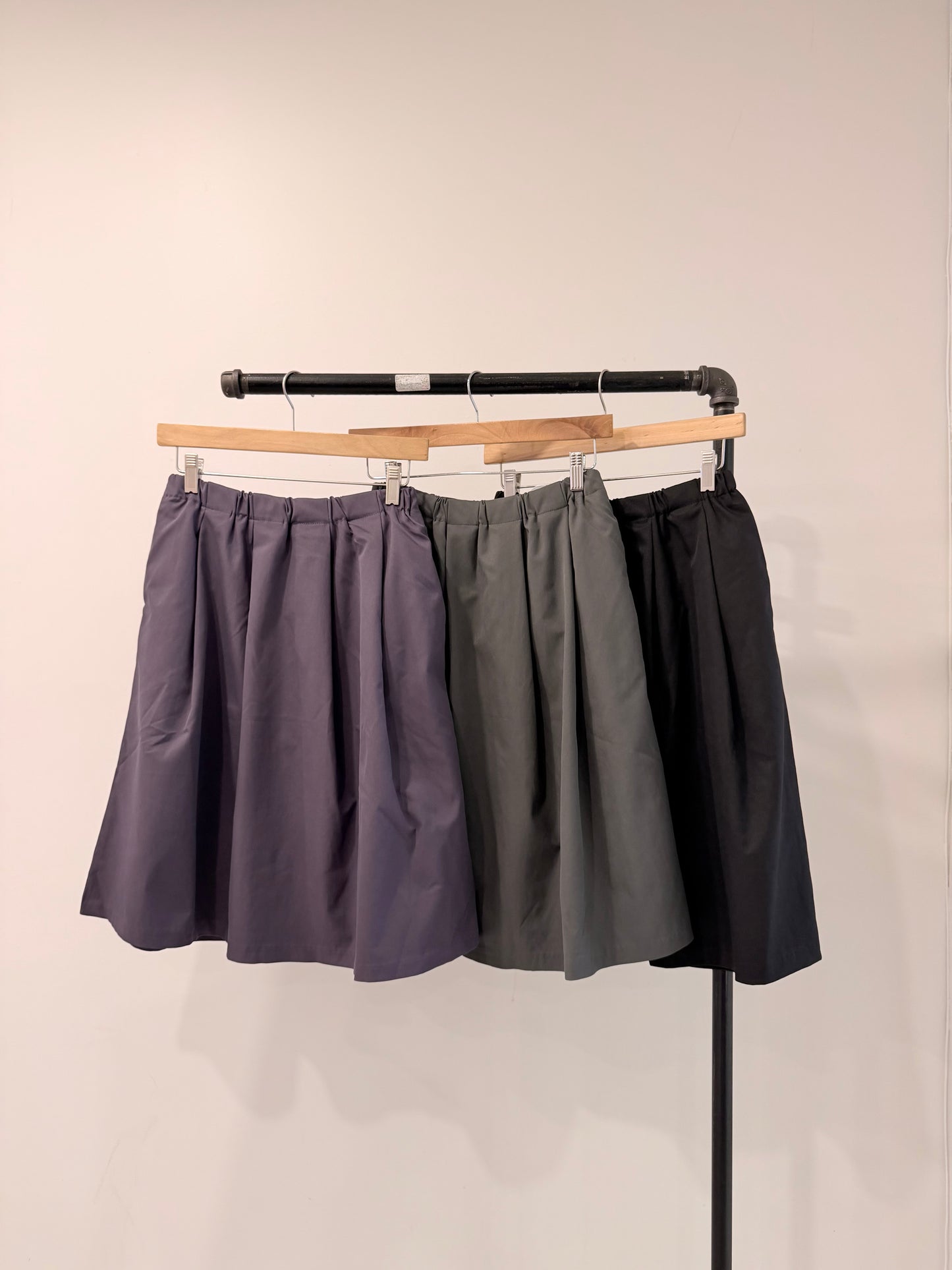 PIPER Pleated skirt