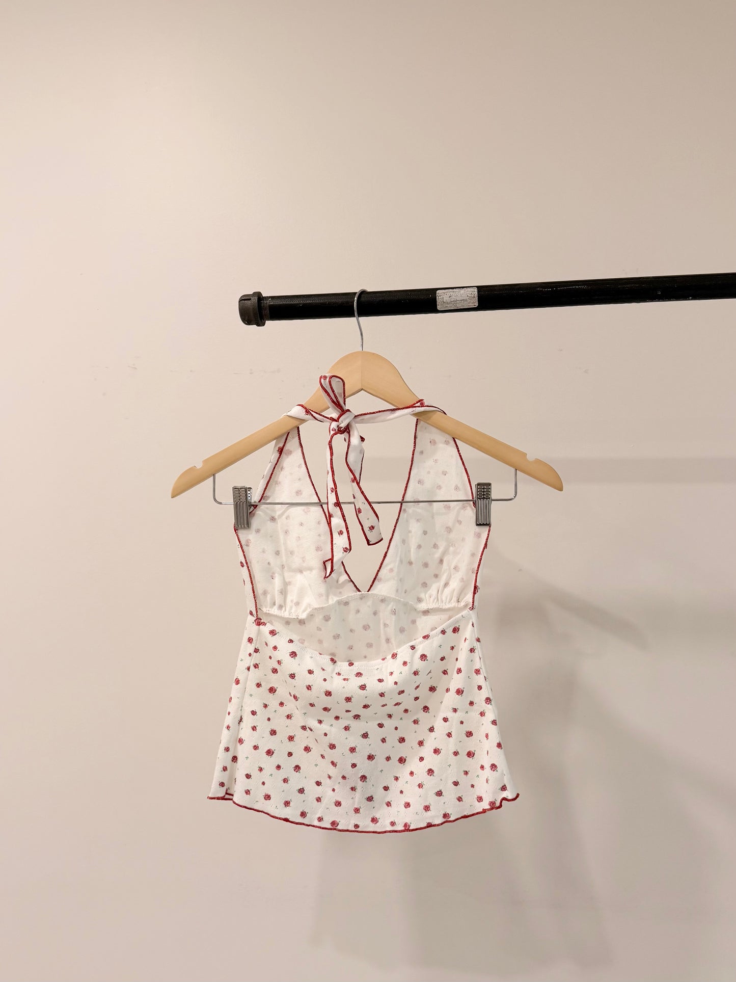 BEA Rose-print halter cami
