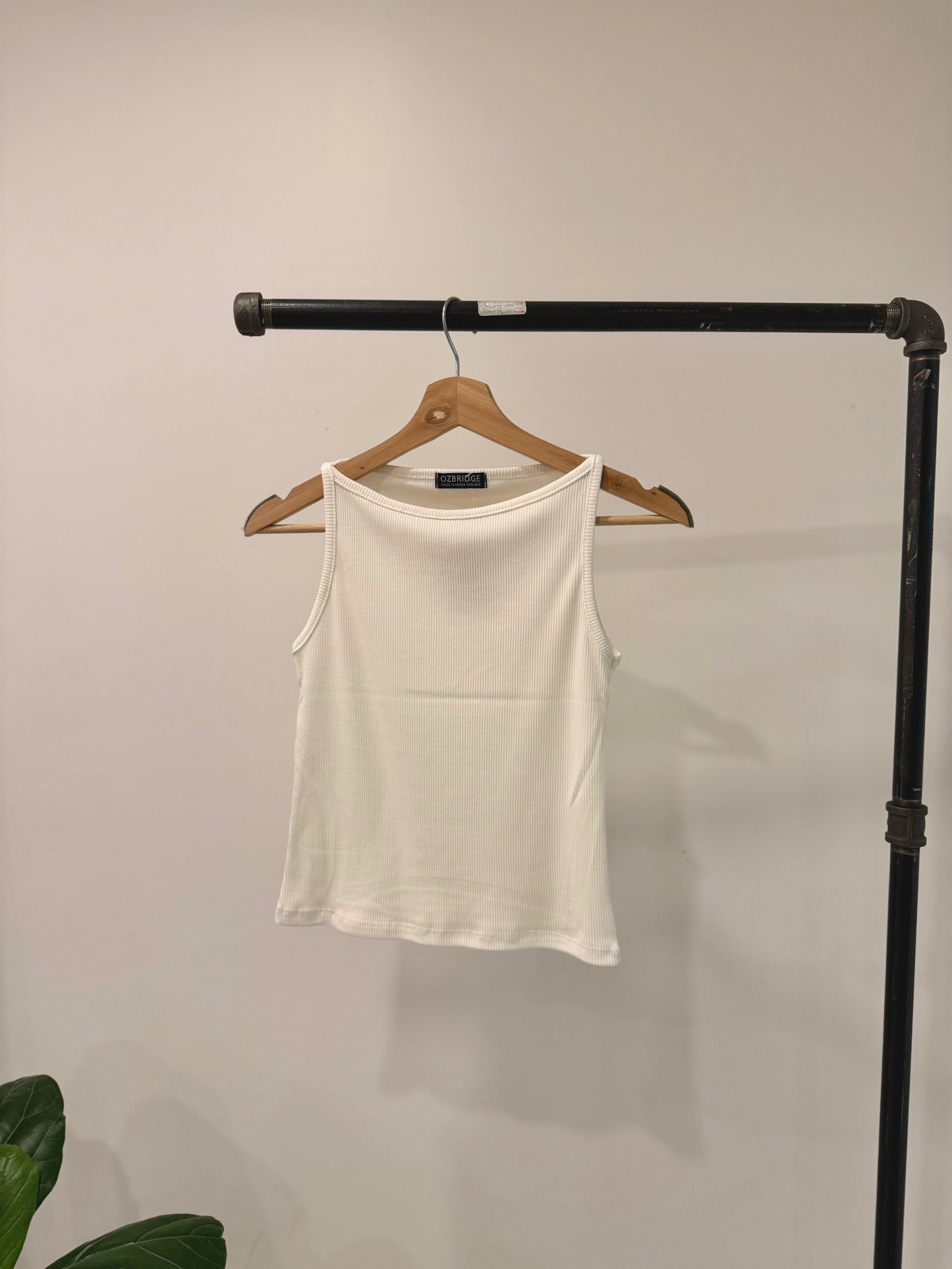 NOKA Boatneck tanktop
