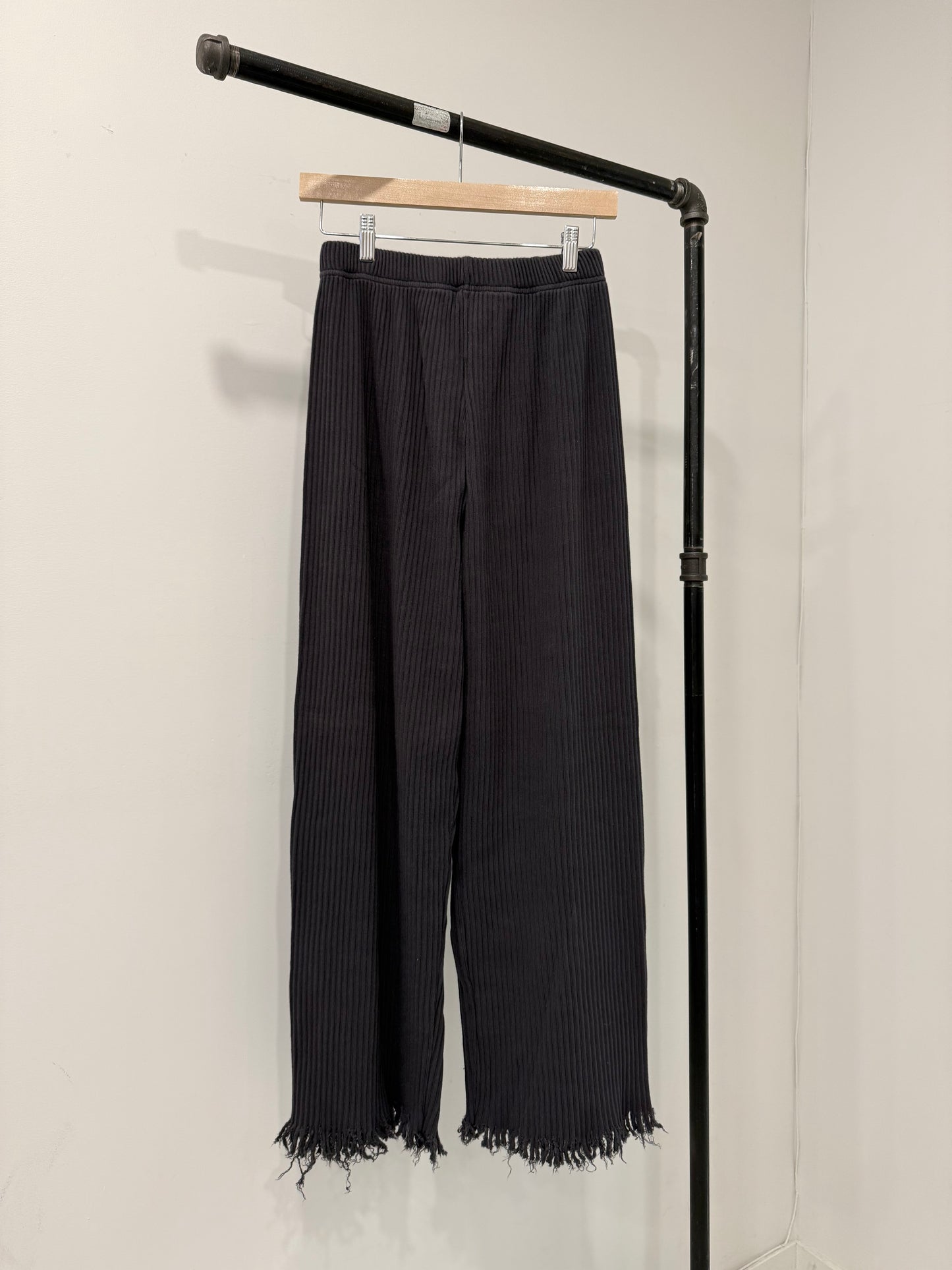 NXDIA Frayed ribbed pants