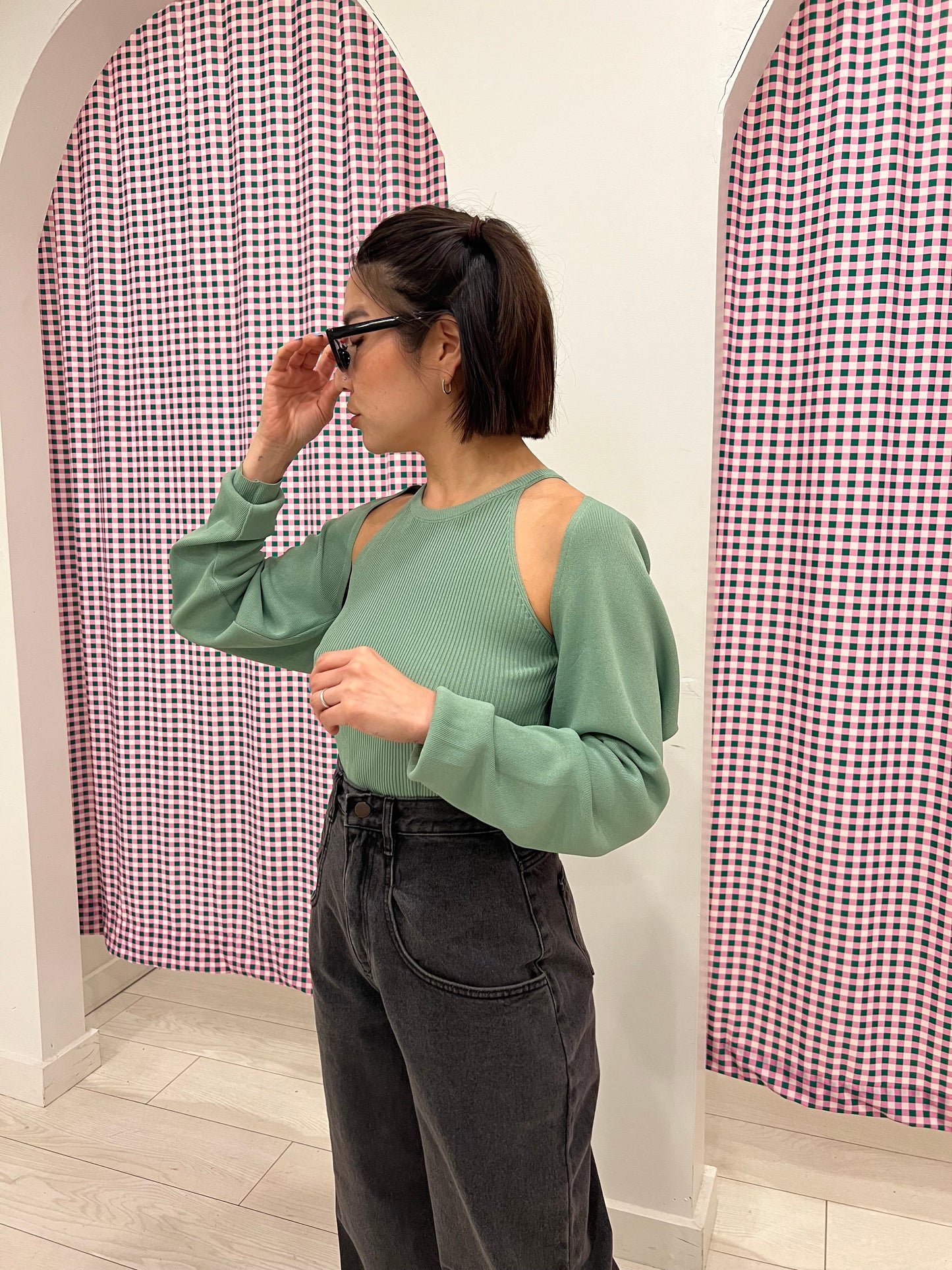 SOOMI Shrug set