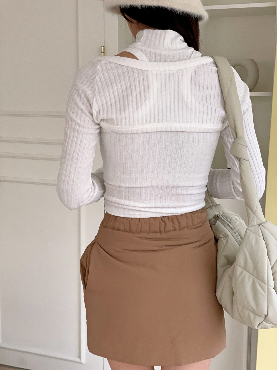 JUNO Padded mini skirt