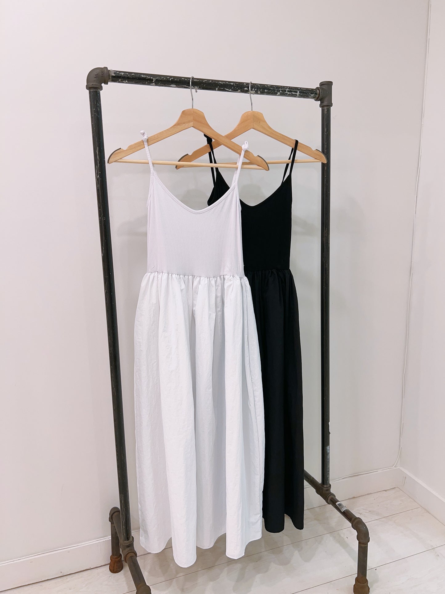MIRI Strap dress