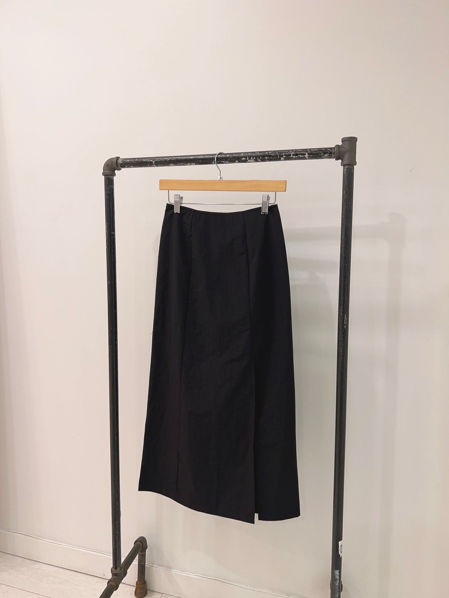 CHAK Nylon skirt