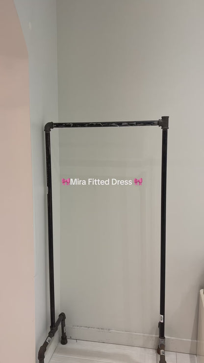 MIRA Fitted dress