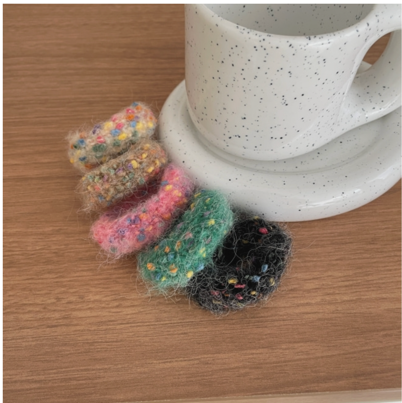JADU Speckled hair tie