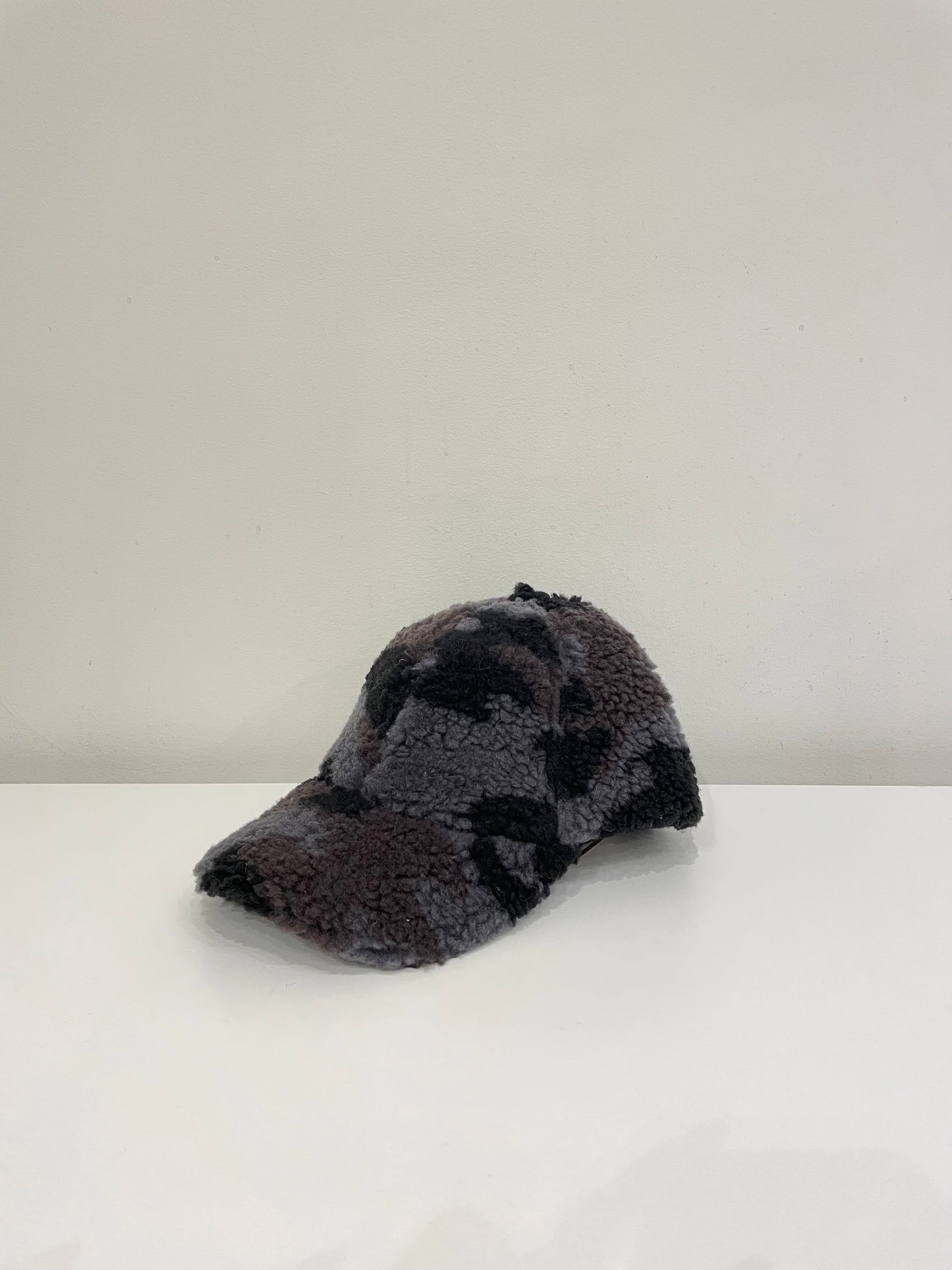 TYLER Camo high-pile cap