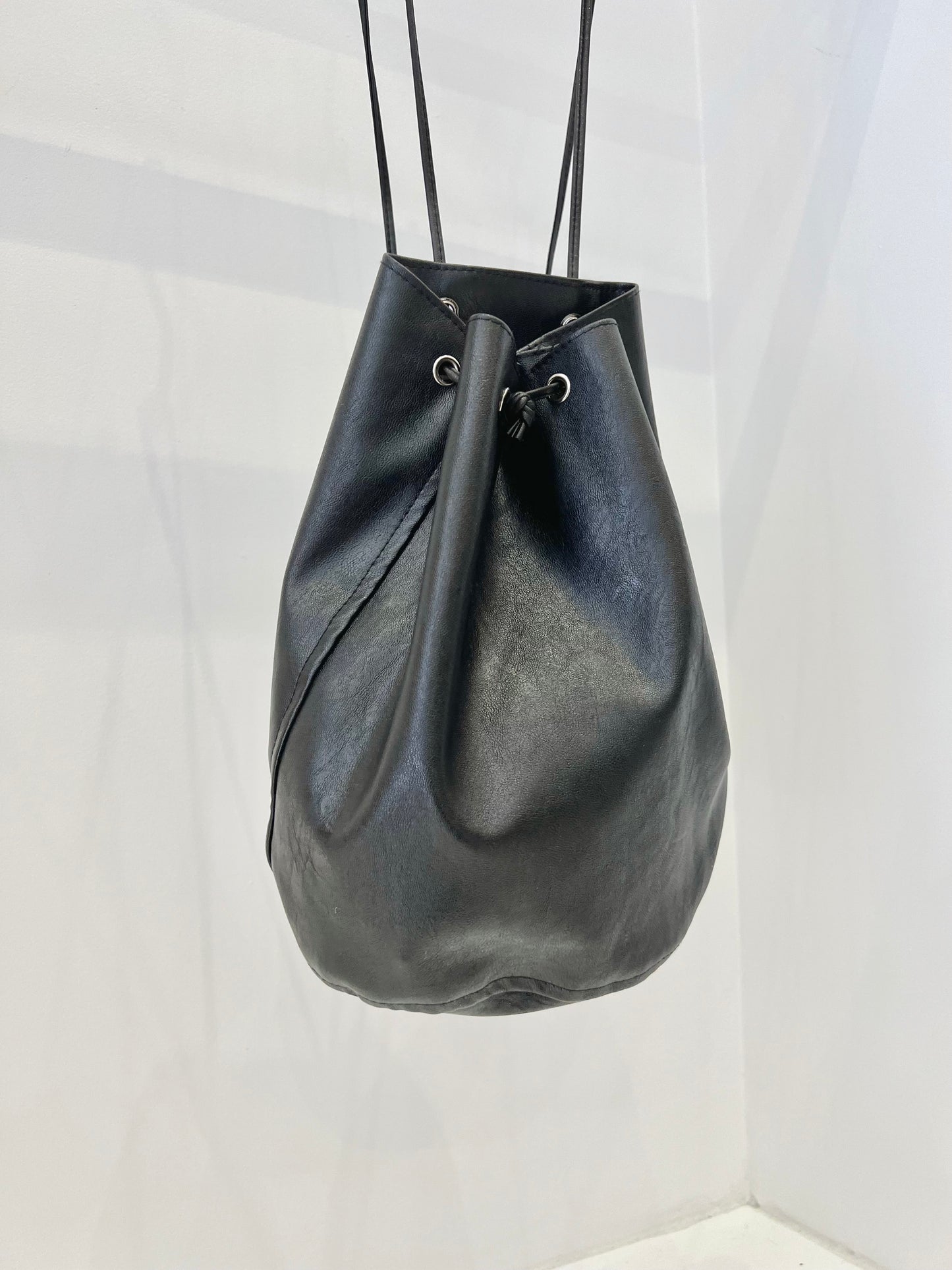 DURO Bucket backpack