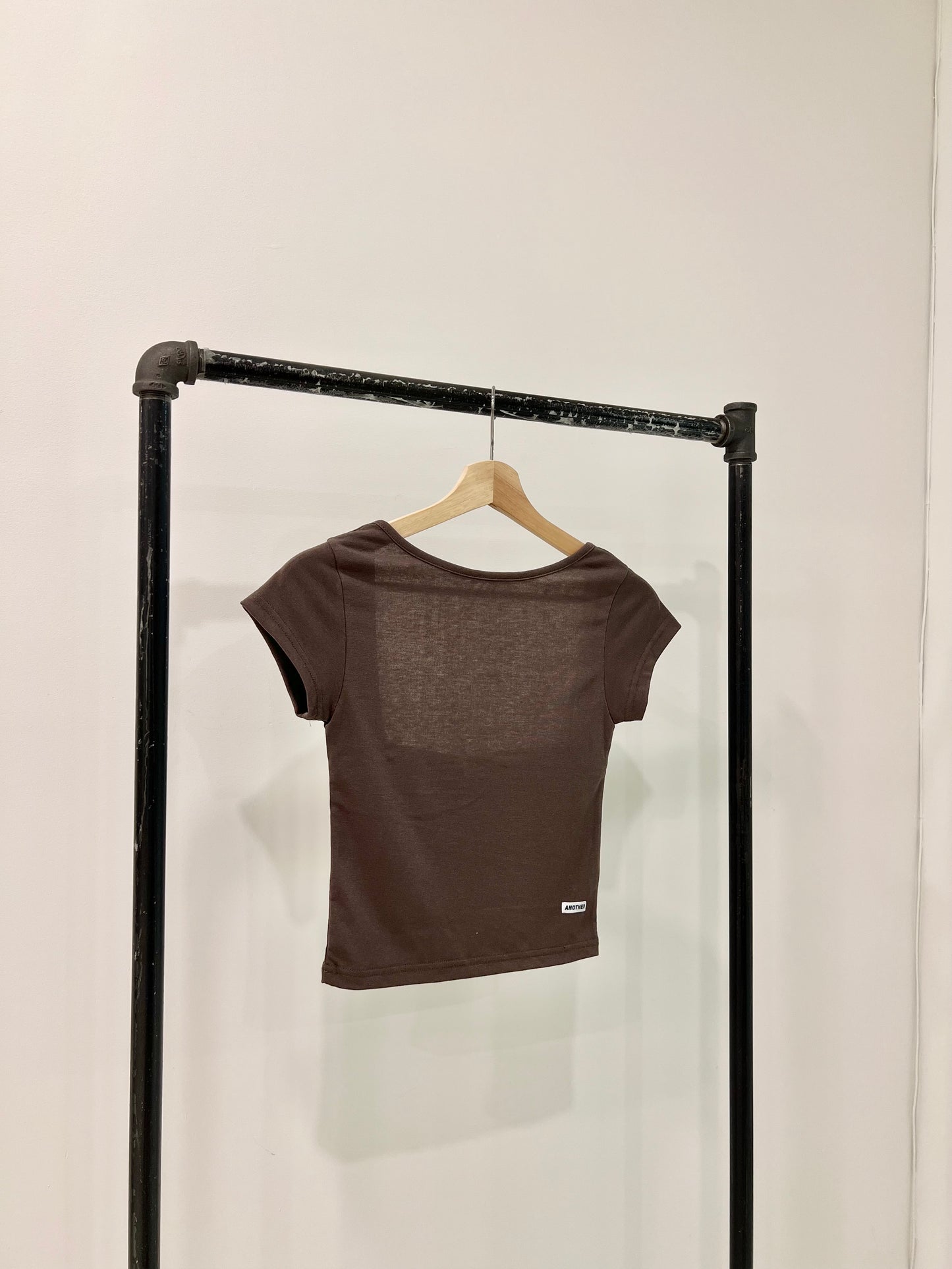 MURI Backless tee