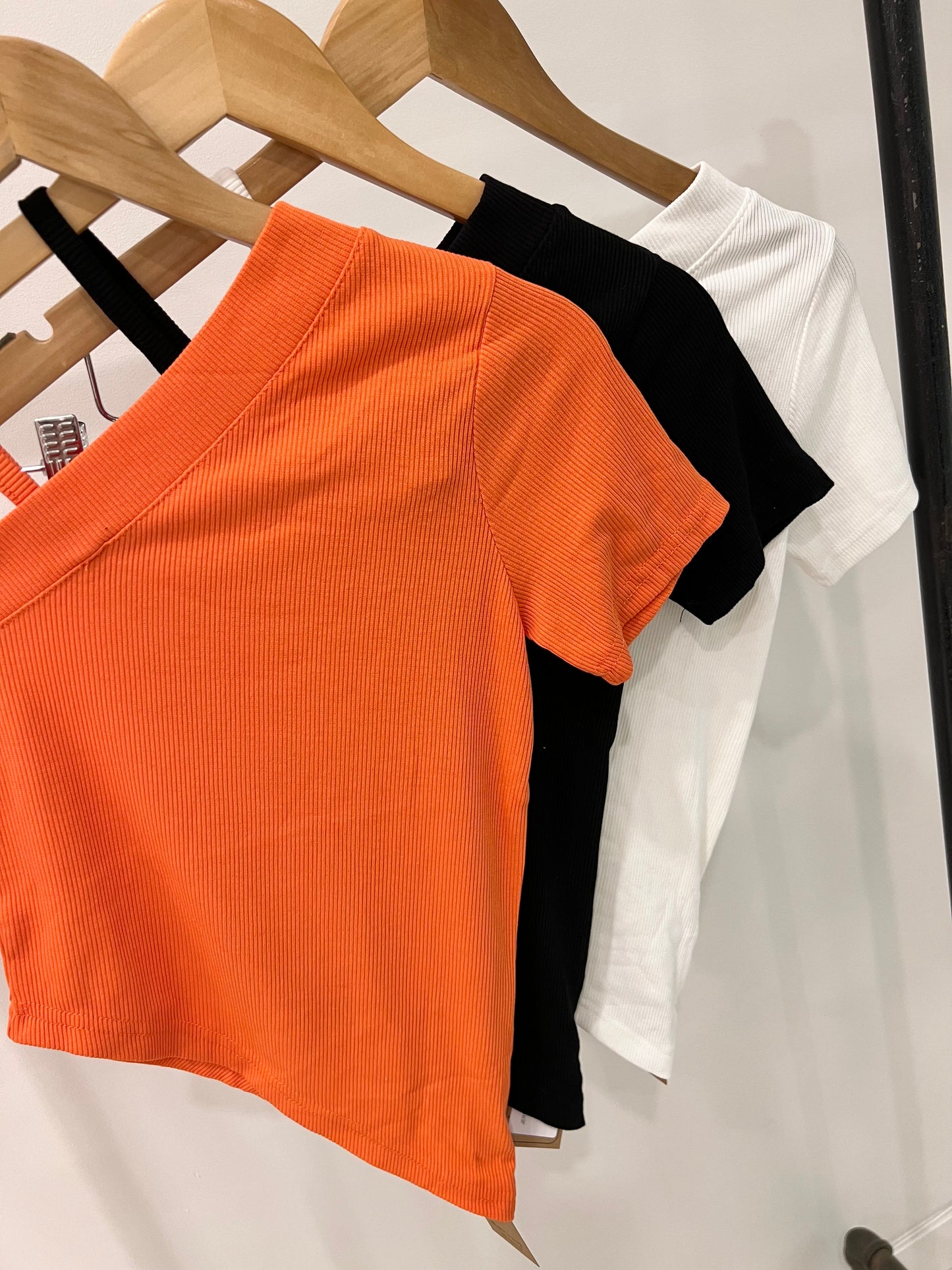 JERRI One shoulder top