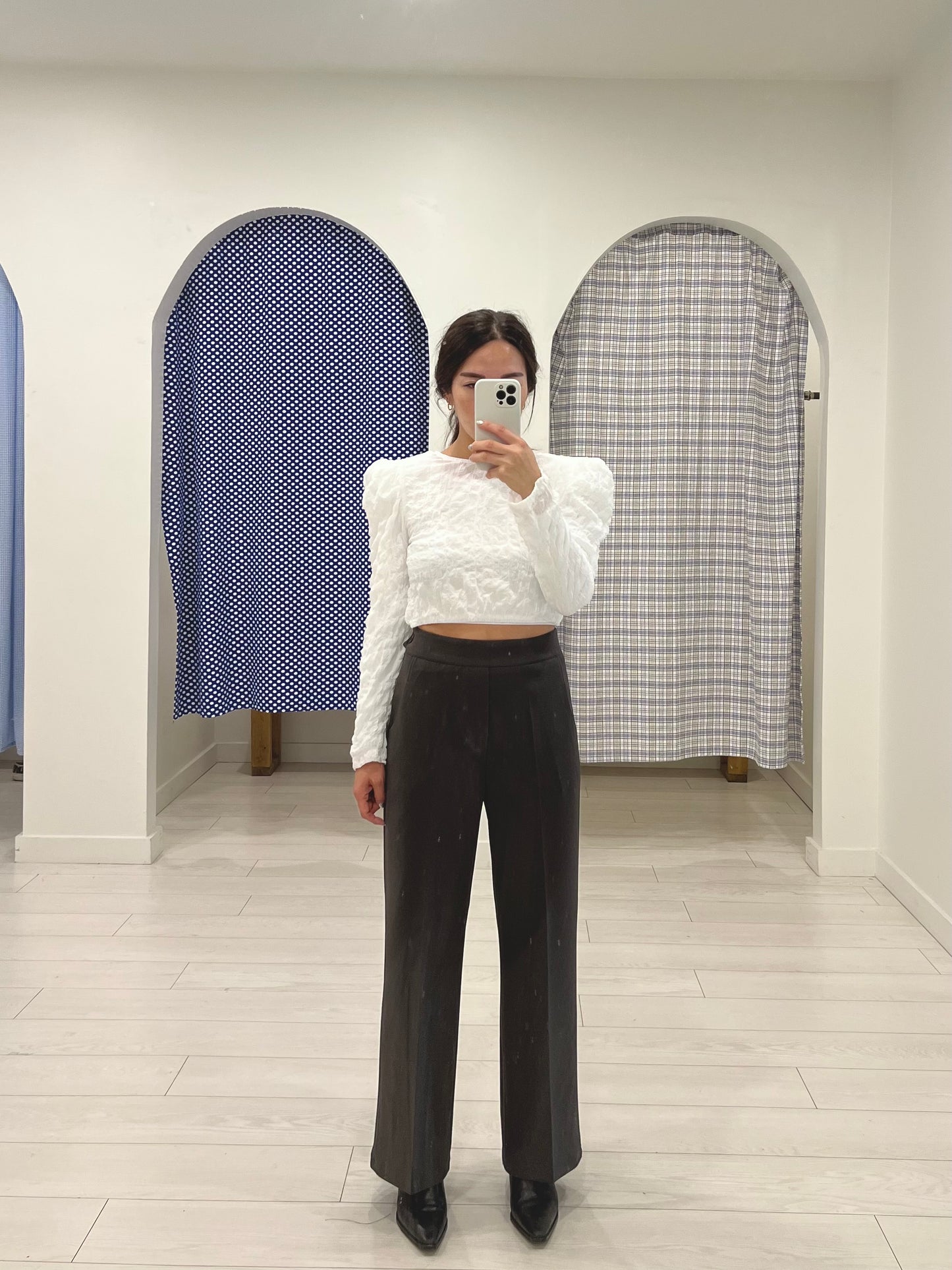 TRUE Wide legged trousers