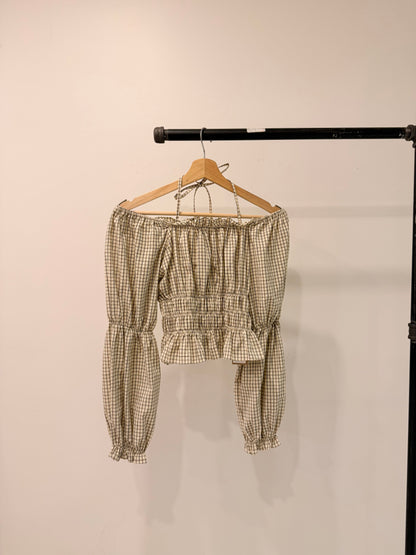 REASON Off shoulder blouse