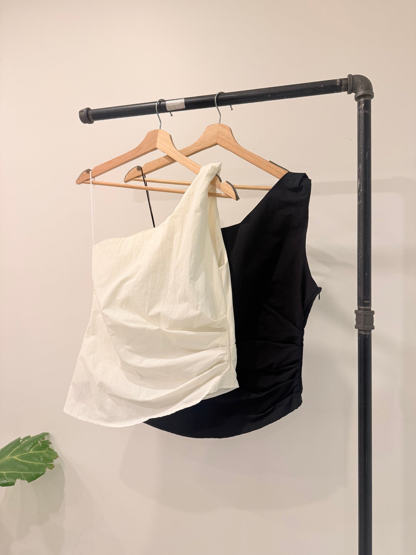 REDIN Asymmetric blouse