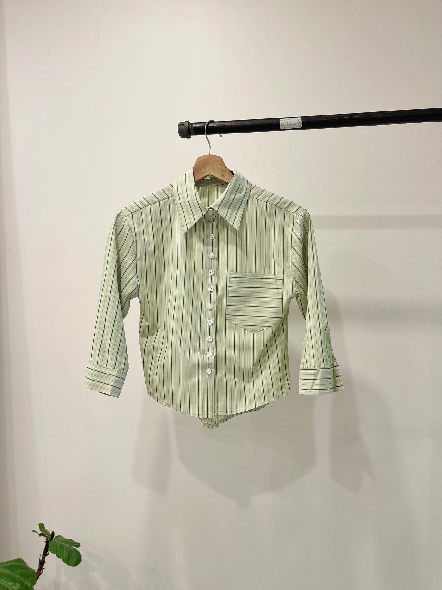 WREN Pinstripe slim shirt