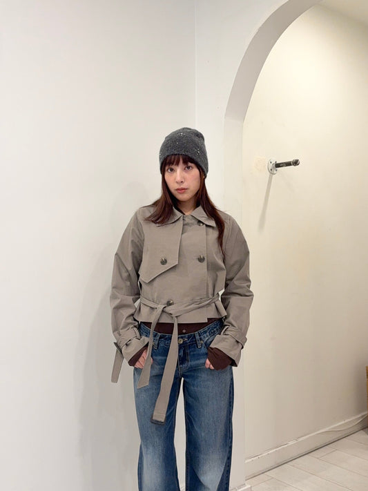 BETH Cropped trench