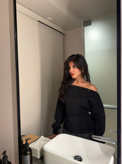 YO Snap button off shoulder top