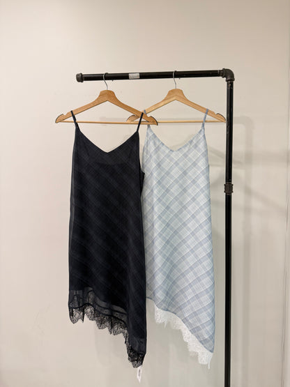 FEEL Asymmetric dress