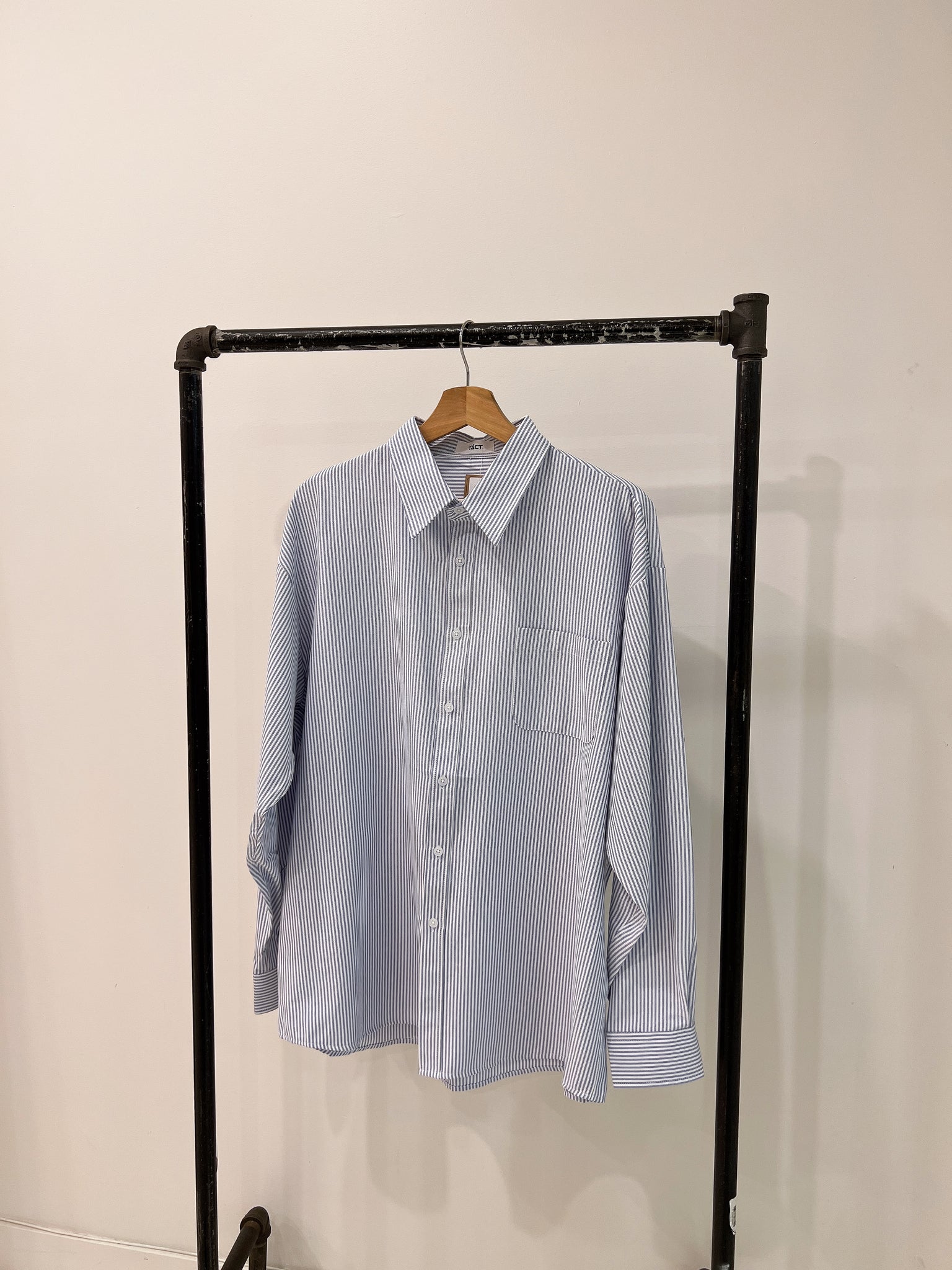 CARLA Oversized oxford shirts