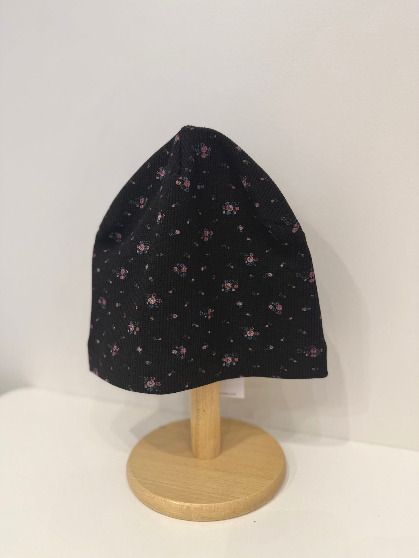 TOLD Flower beanie