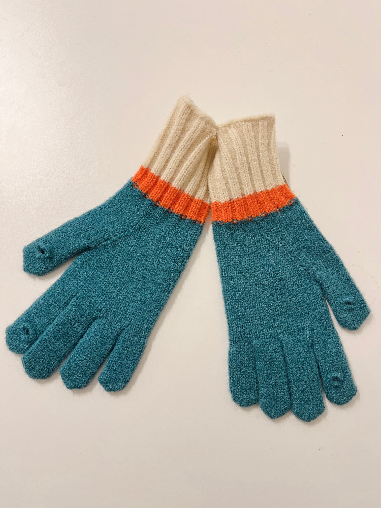 PAKO Colourblock gloves