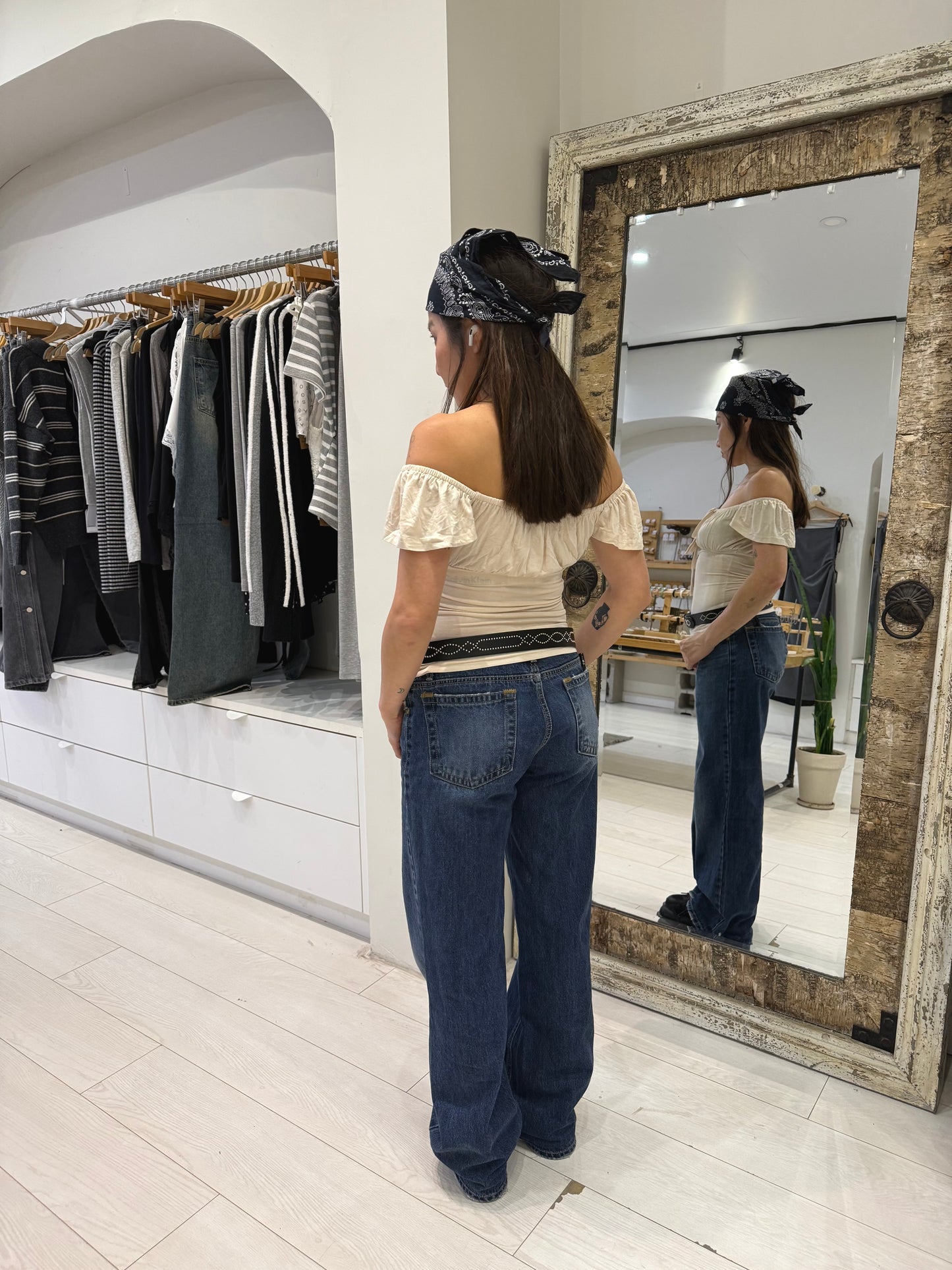 NOA Front tie frill top