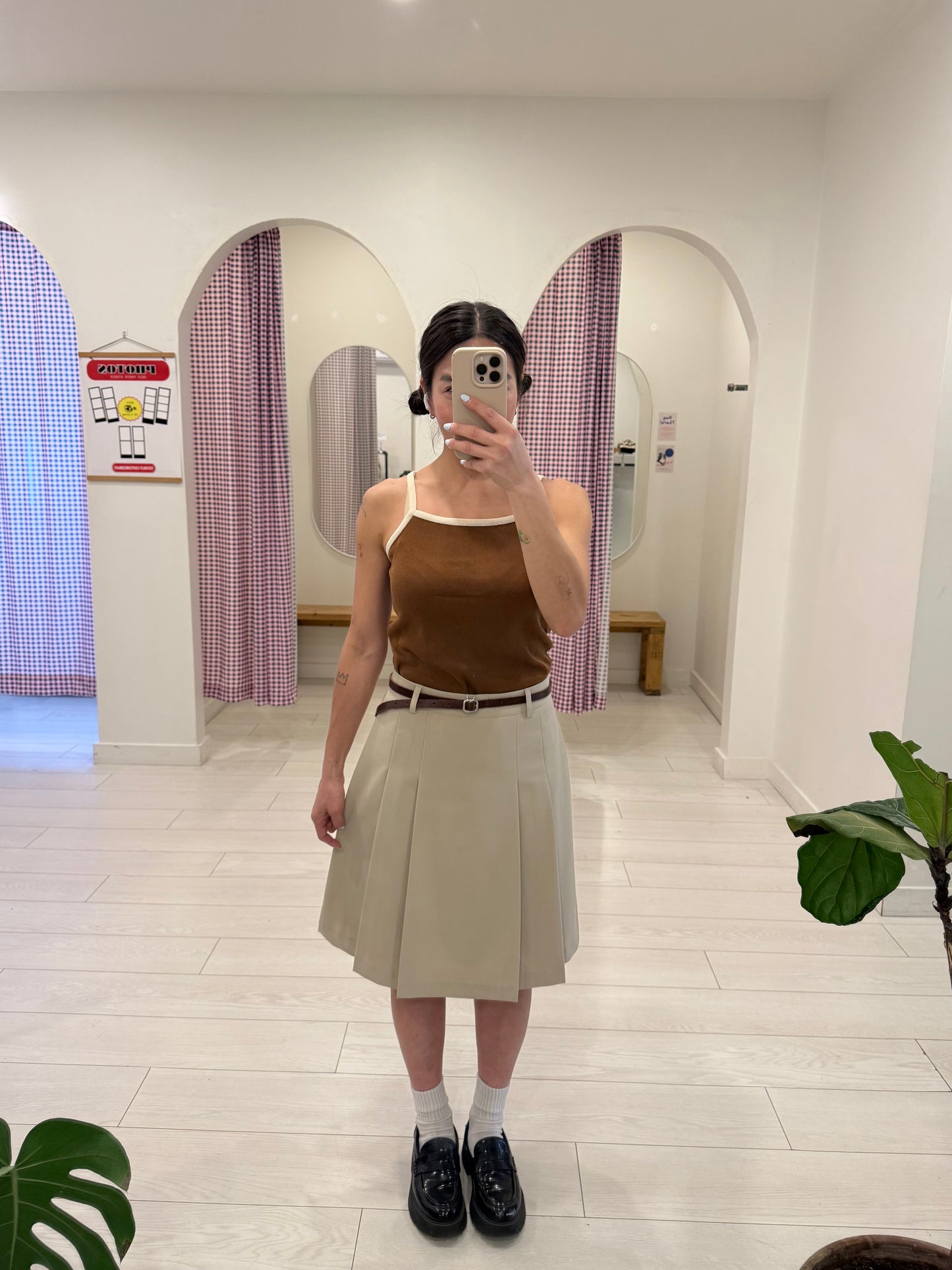 HEENA Pleated midi skirt