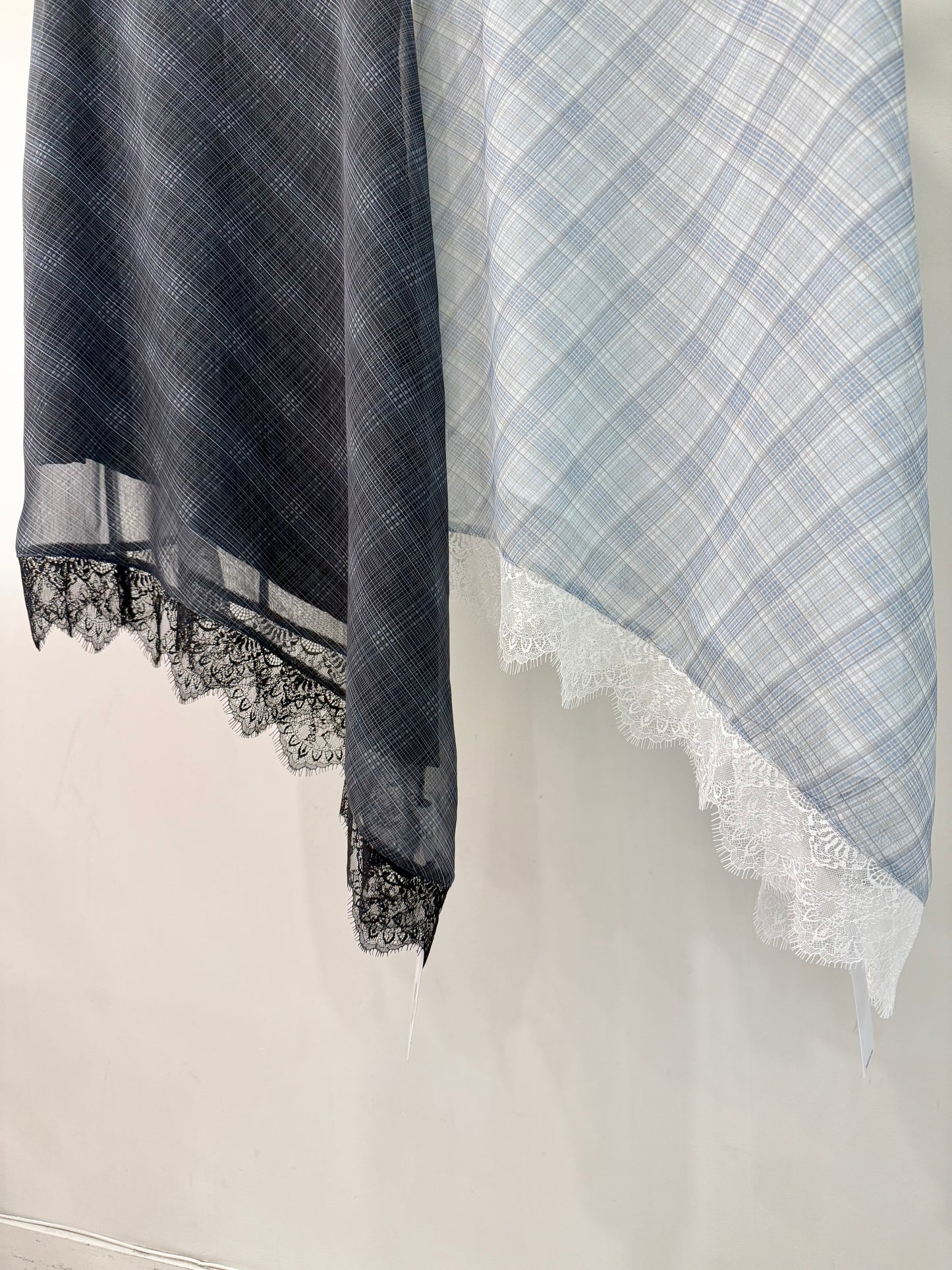 FEEL Asymmetric dress