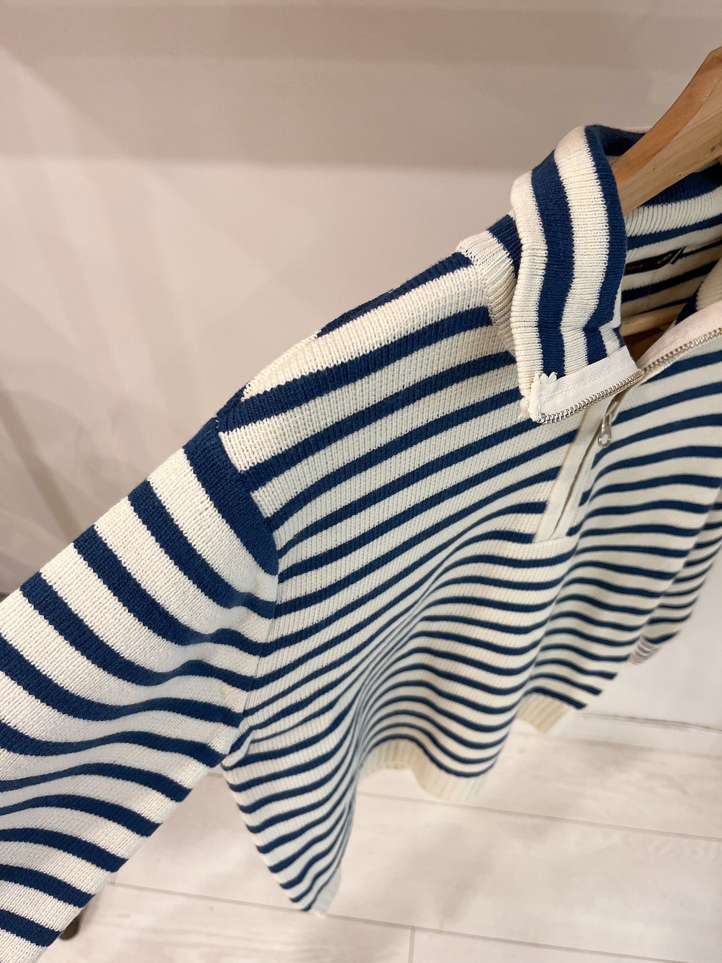 PETAN Stripe half-zip sweater