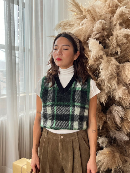 TIBY Plaid sweater vest