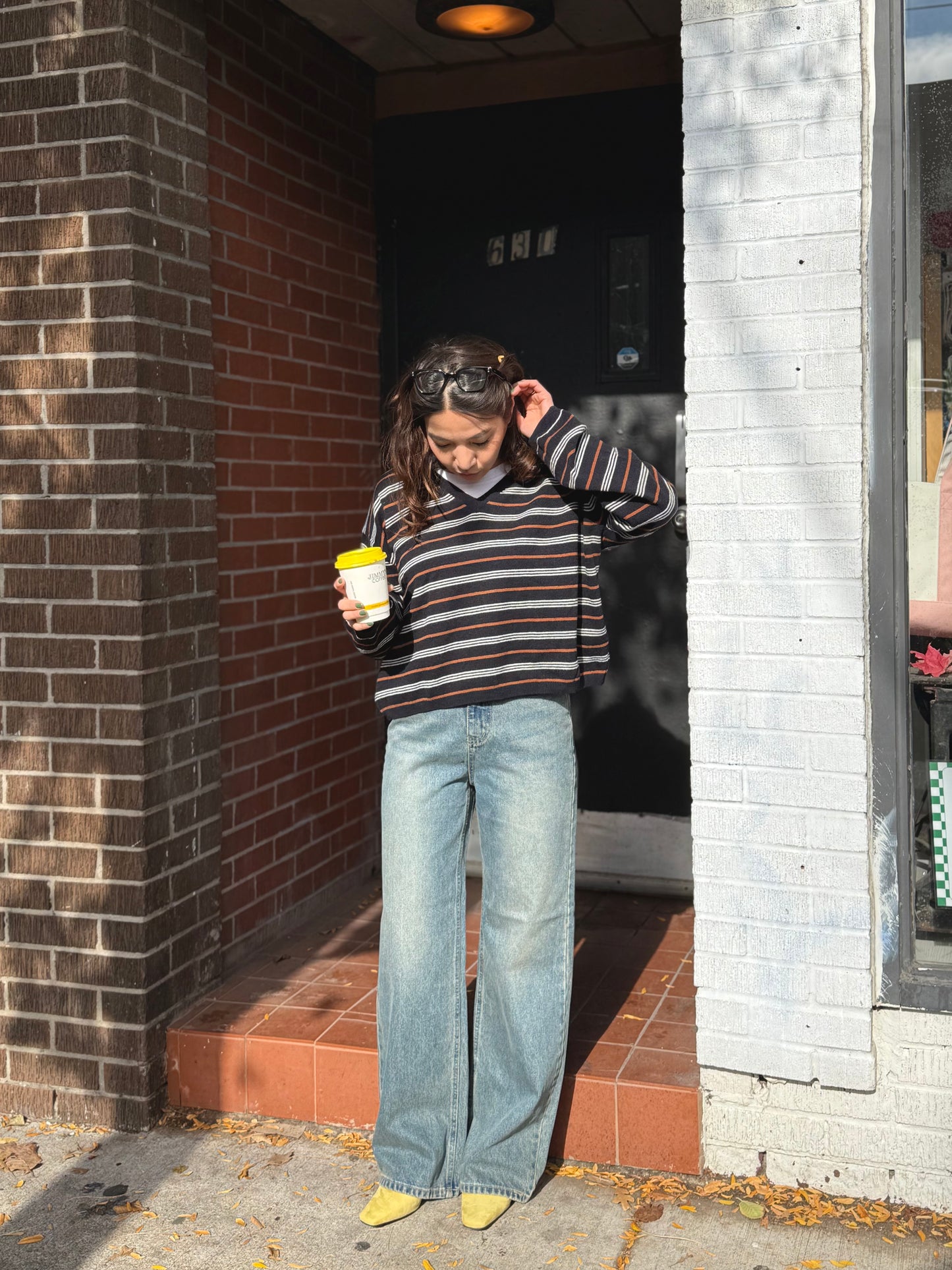 SENCH Straight legged jeans