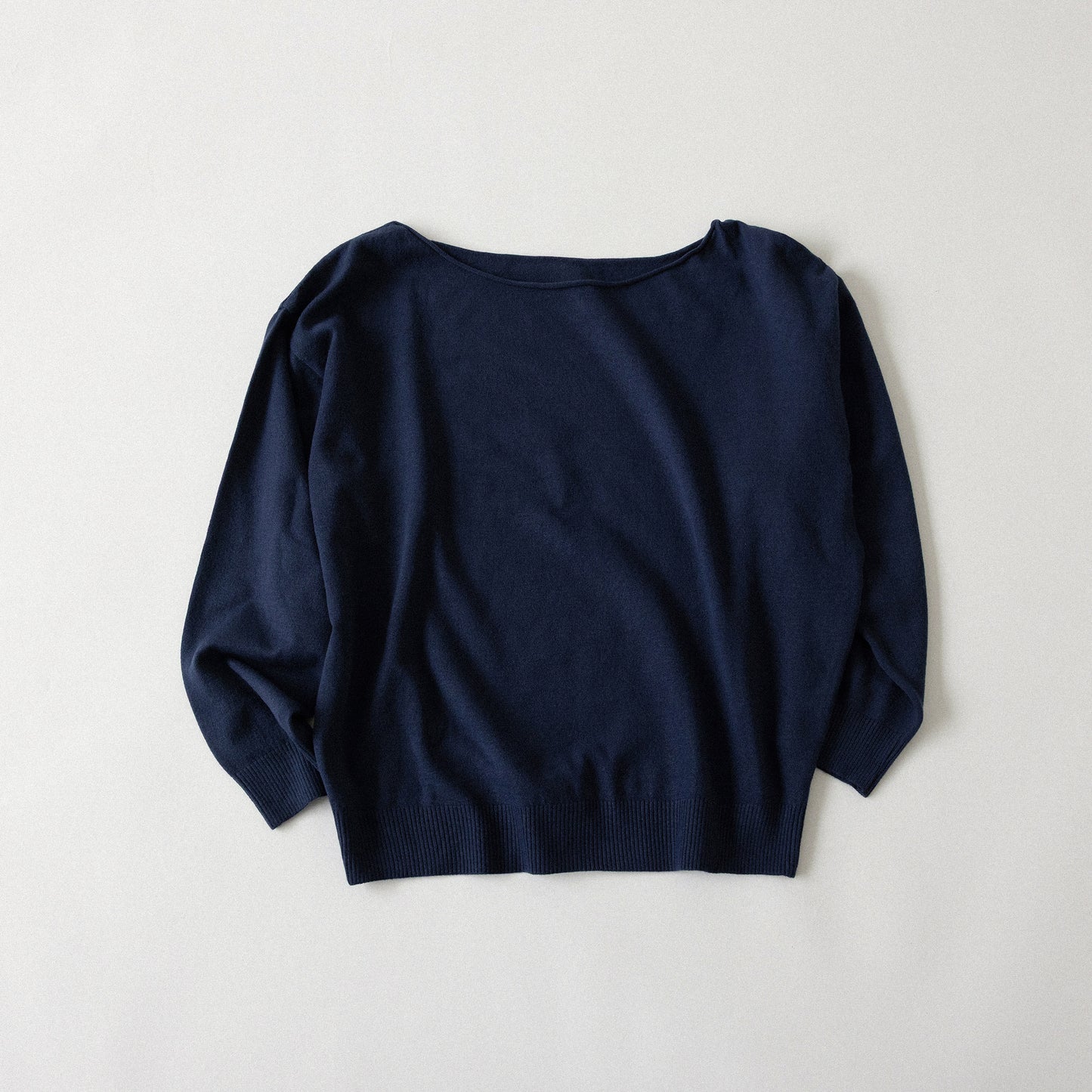 REMARK Boatneck sweater
