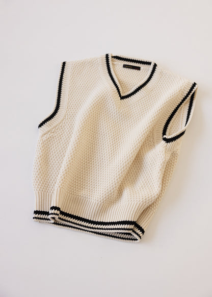 KIND Knit vest