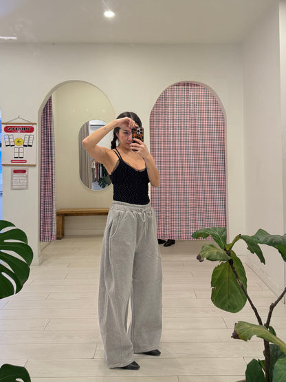 VARY Extra wide track pants