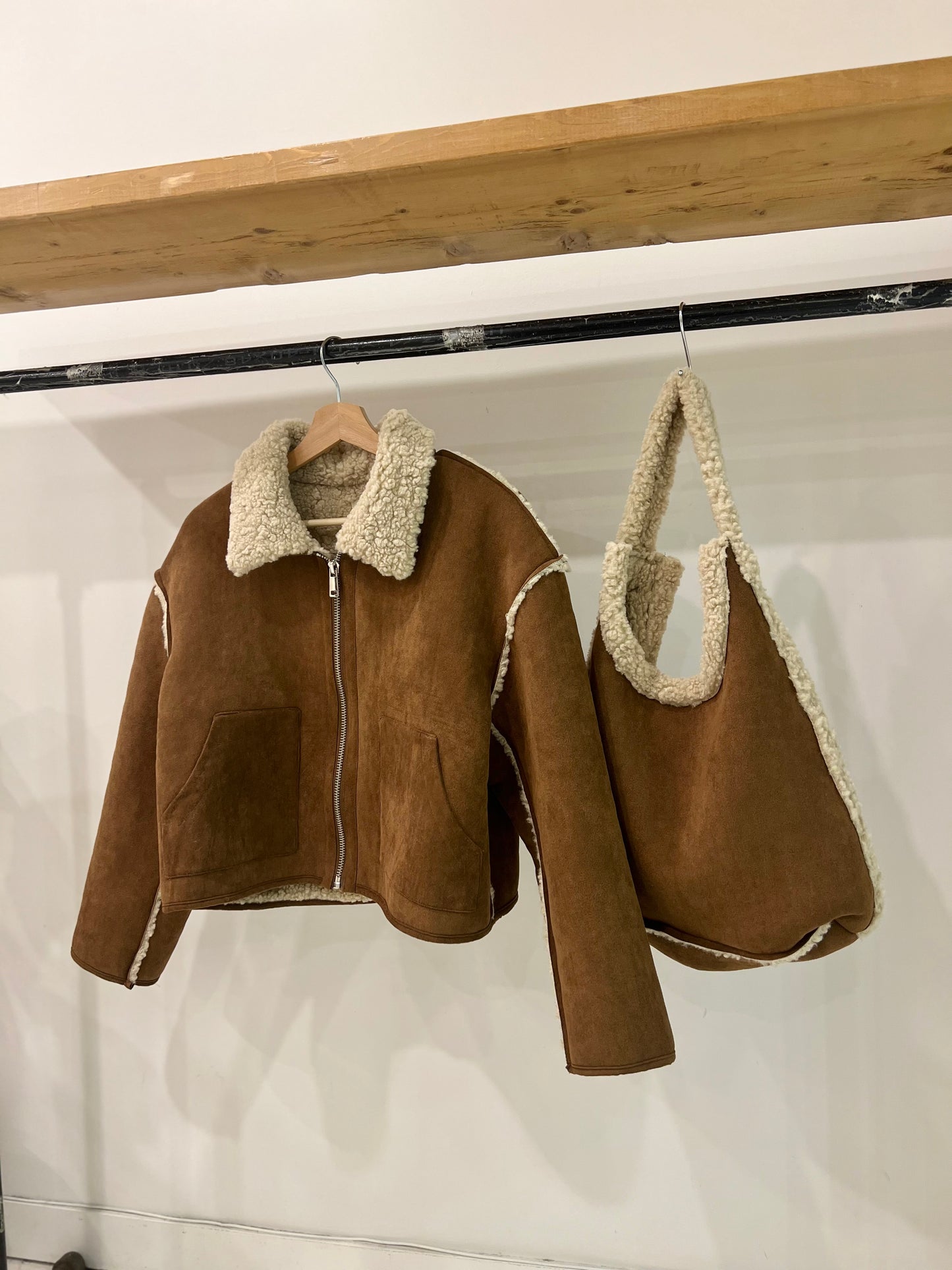 ORING Shearling tote bag