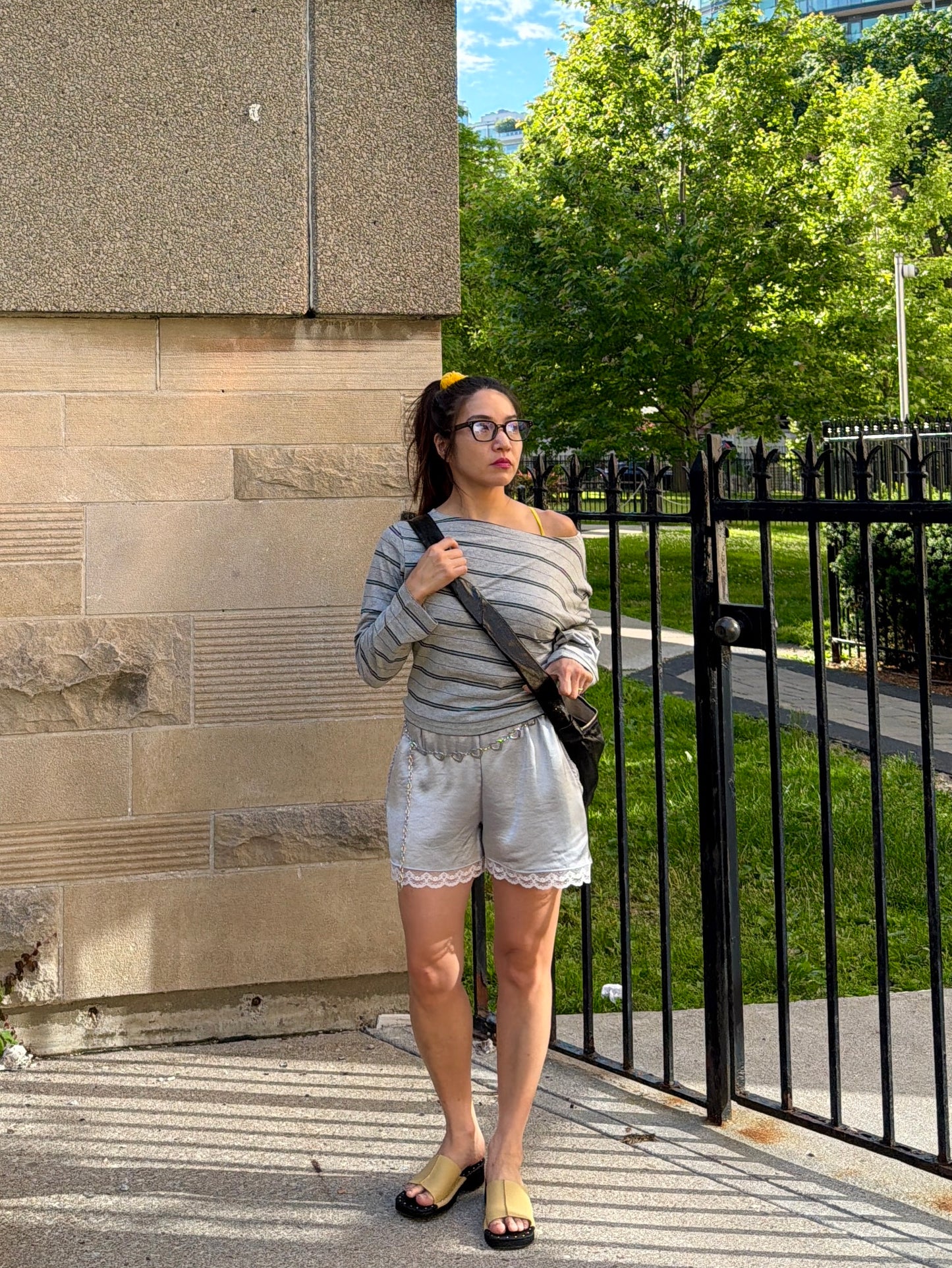 SOLENE Lace satin shorts