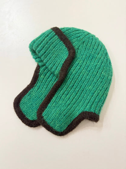 BREATH Earflap beanie