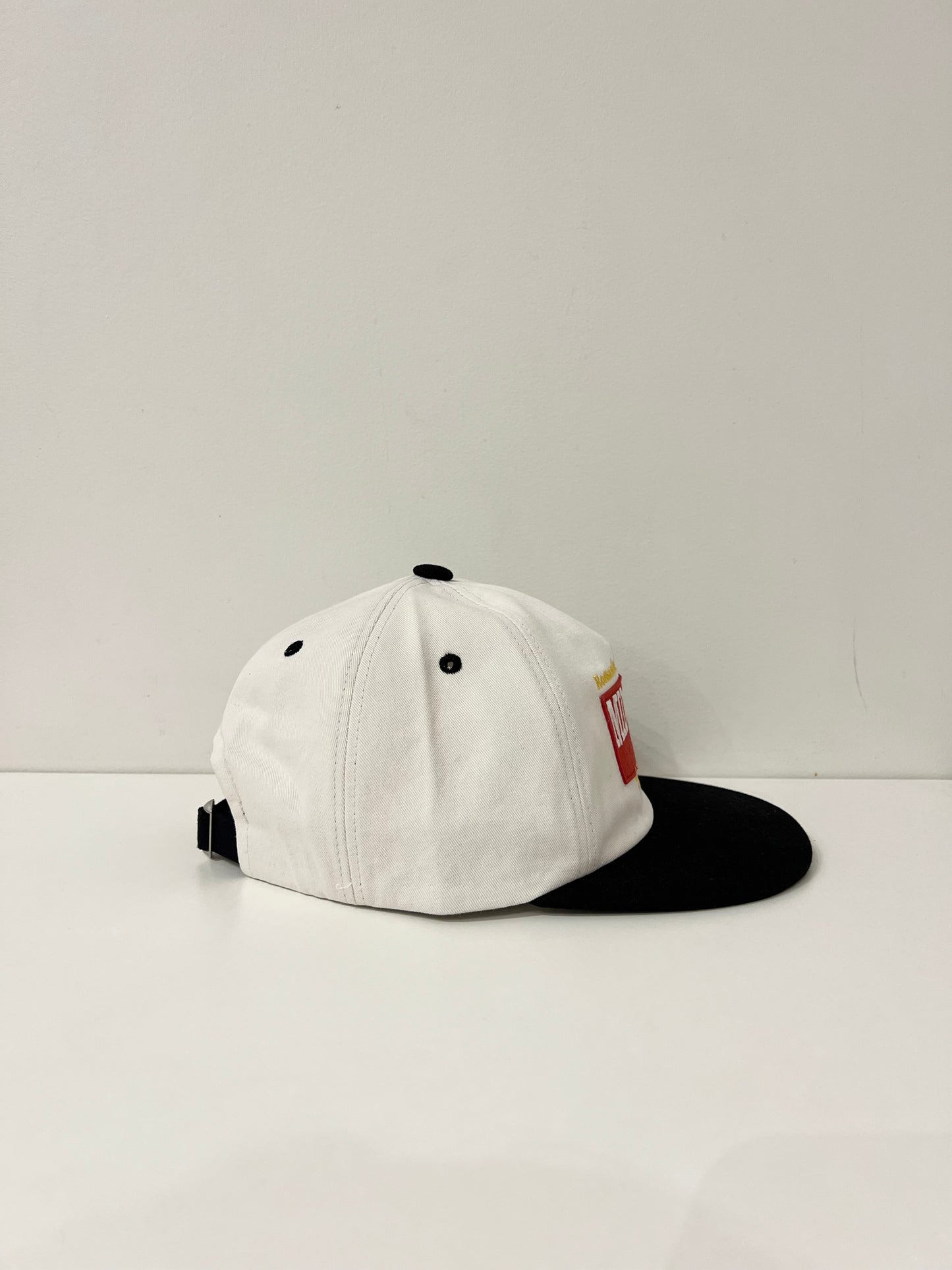 PHONO Two-tone ball cap