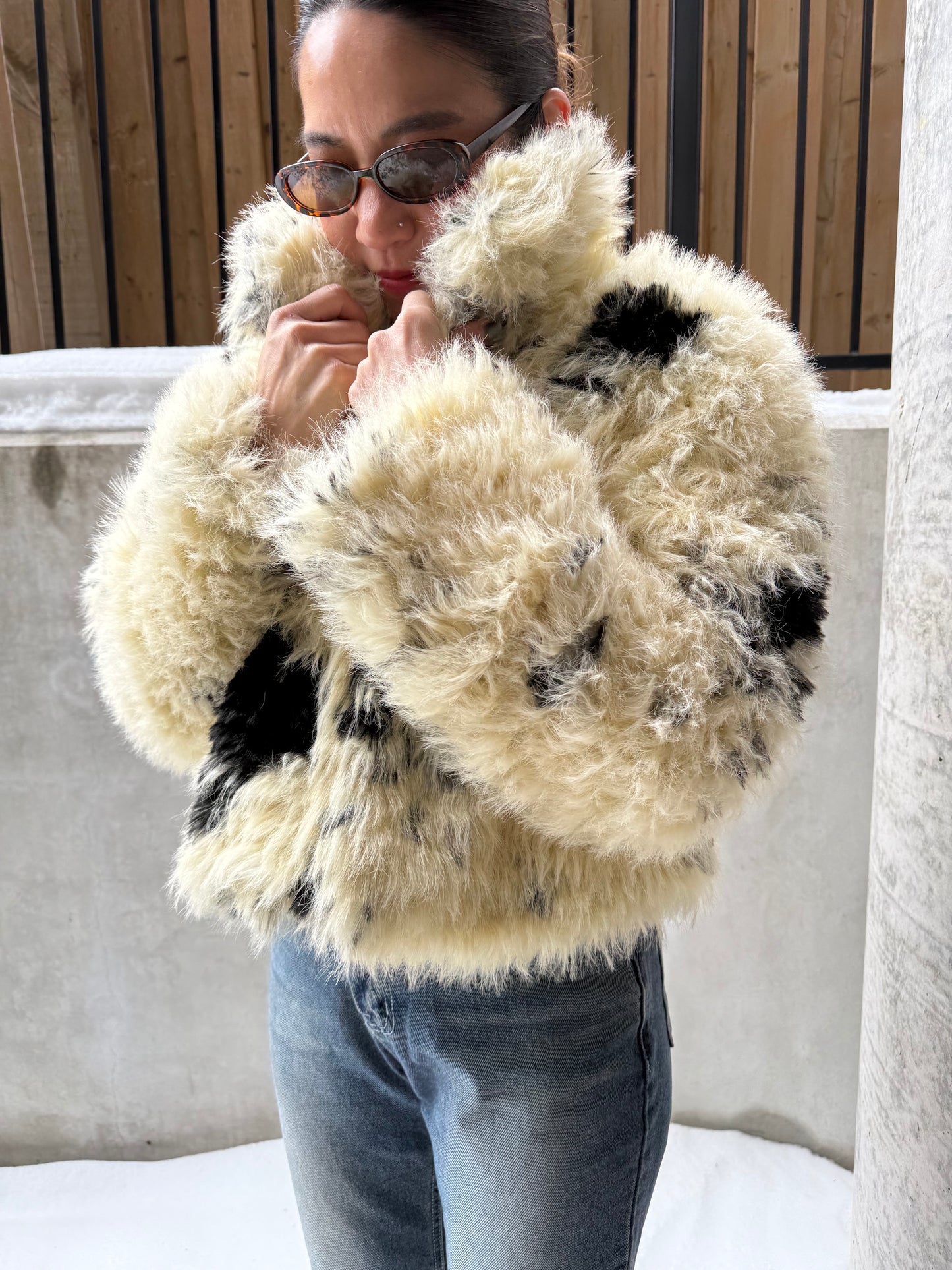 REONA Faux fur jacket